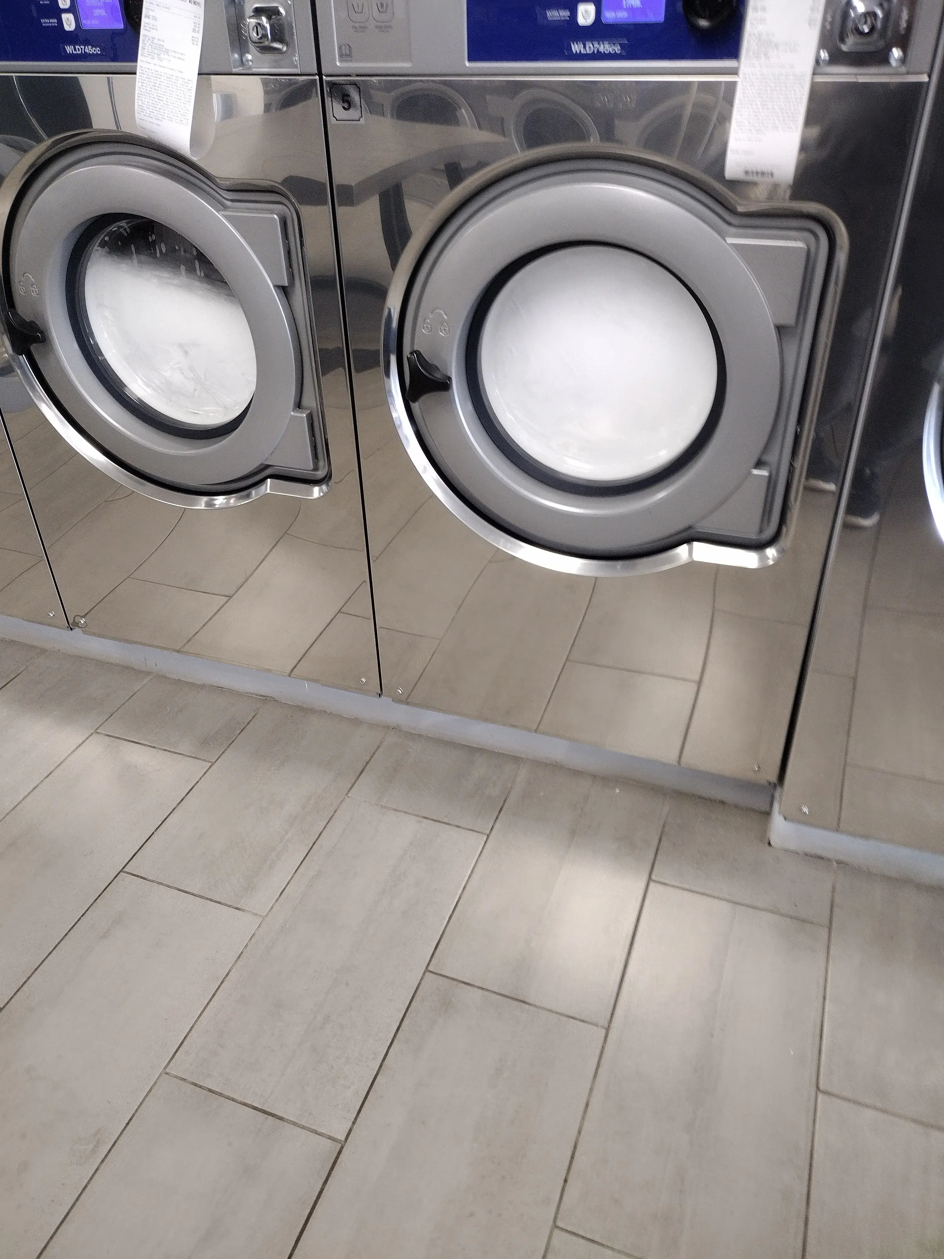 So Fresh So Clean Laundromat location