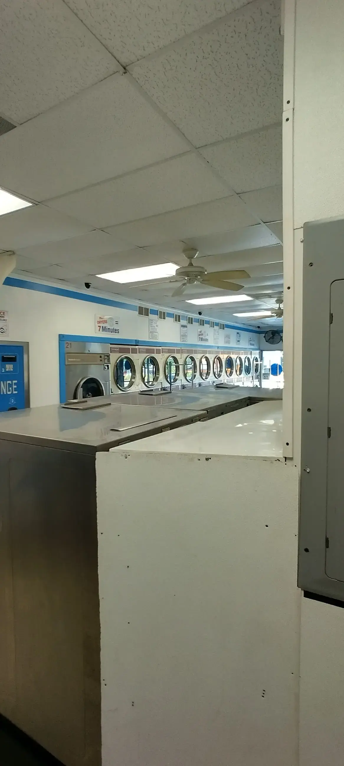 So Fresh & So Clean Laundry (Formerly Dunedin Coin Laundry) - Image 5