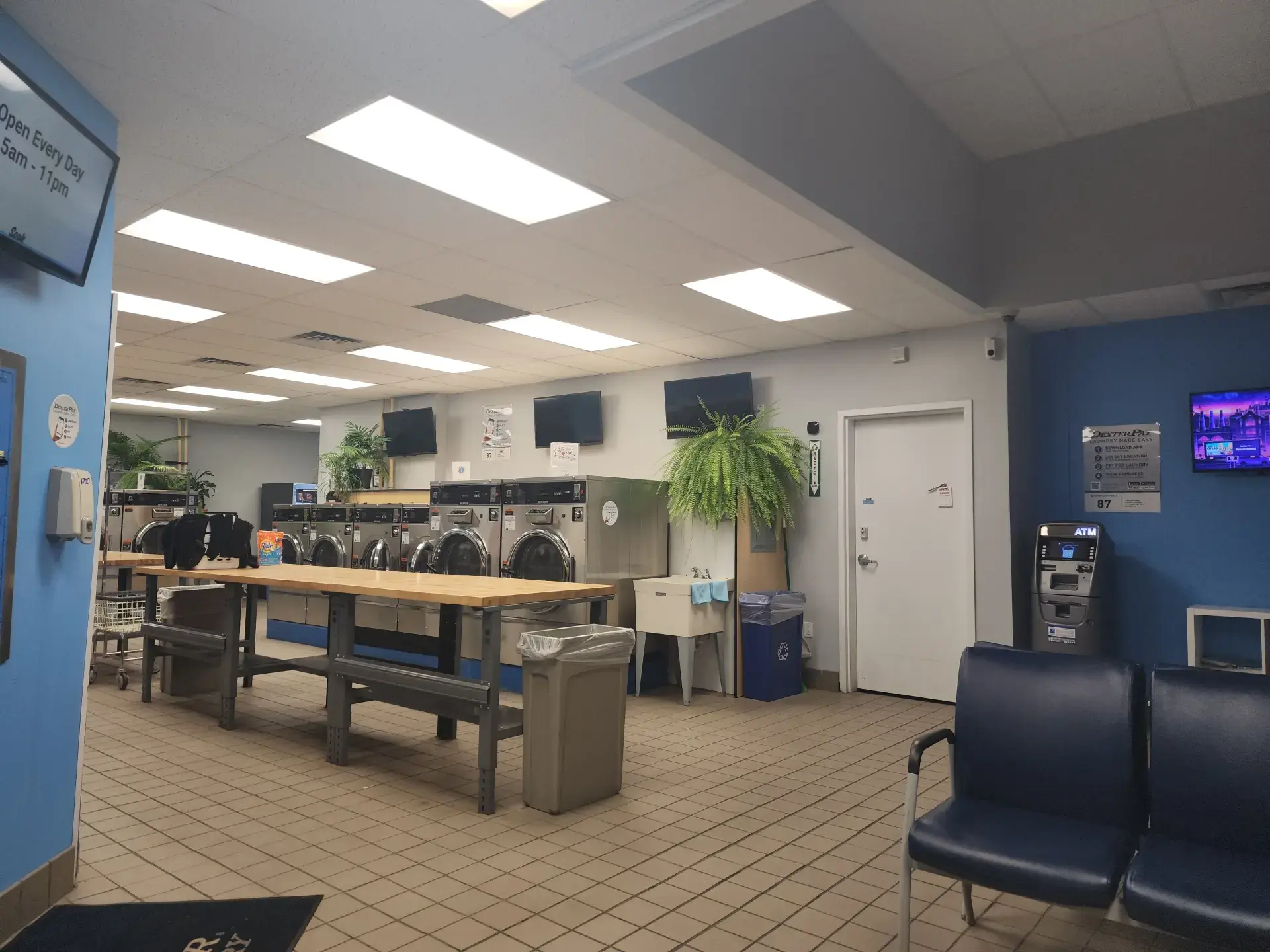 Soak Laundromat - Image 2
