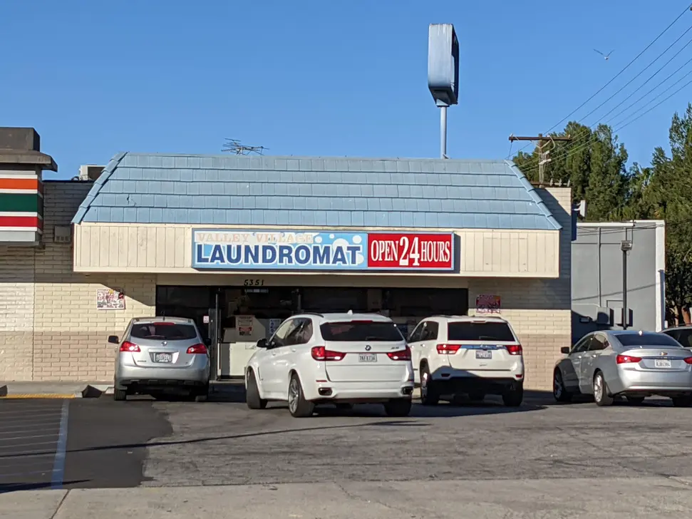 Soak Laundry Valley Village thumbnail 3