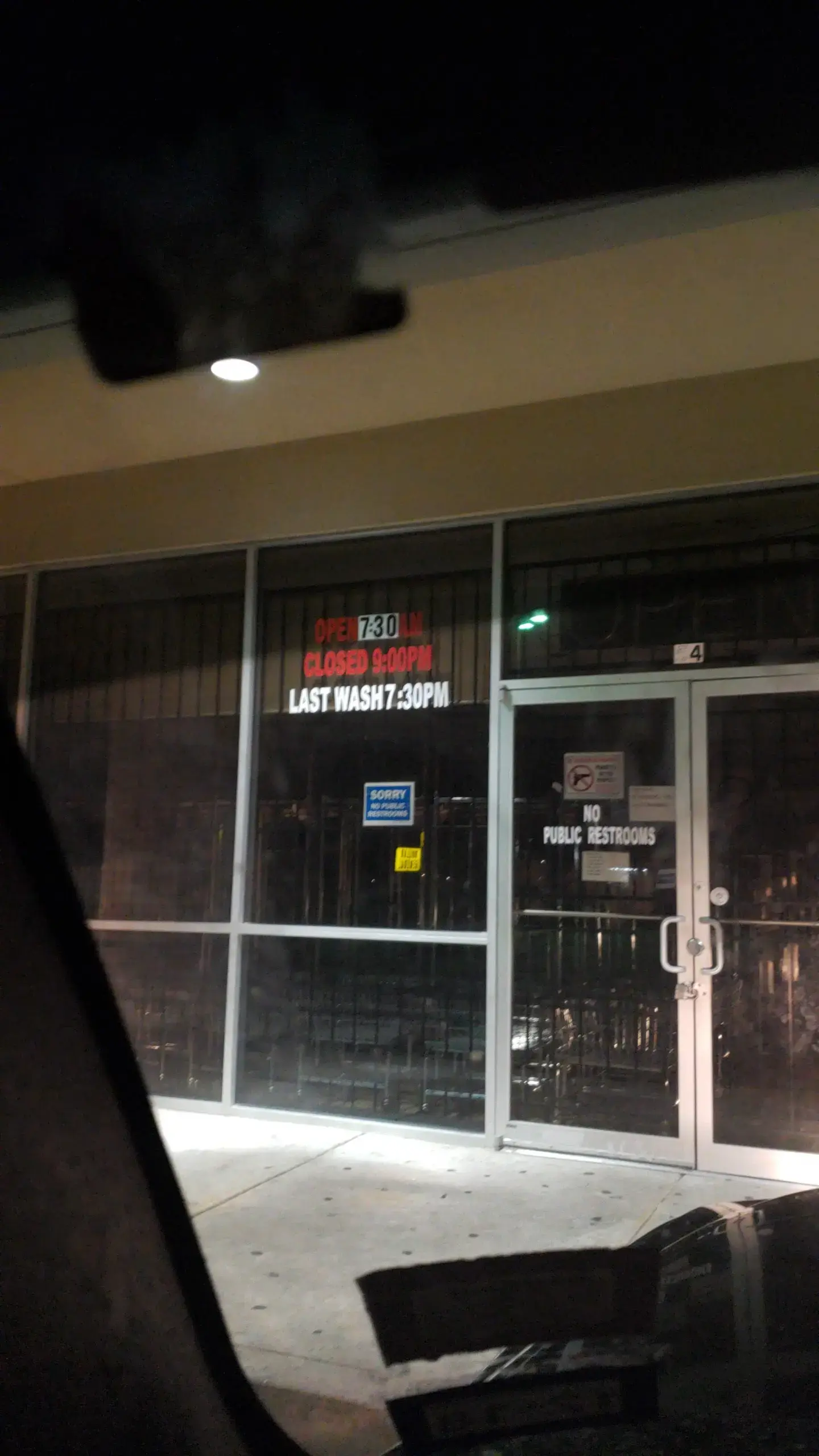 Soak n Spin Washateria thumbnail 5