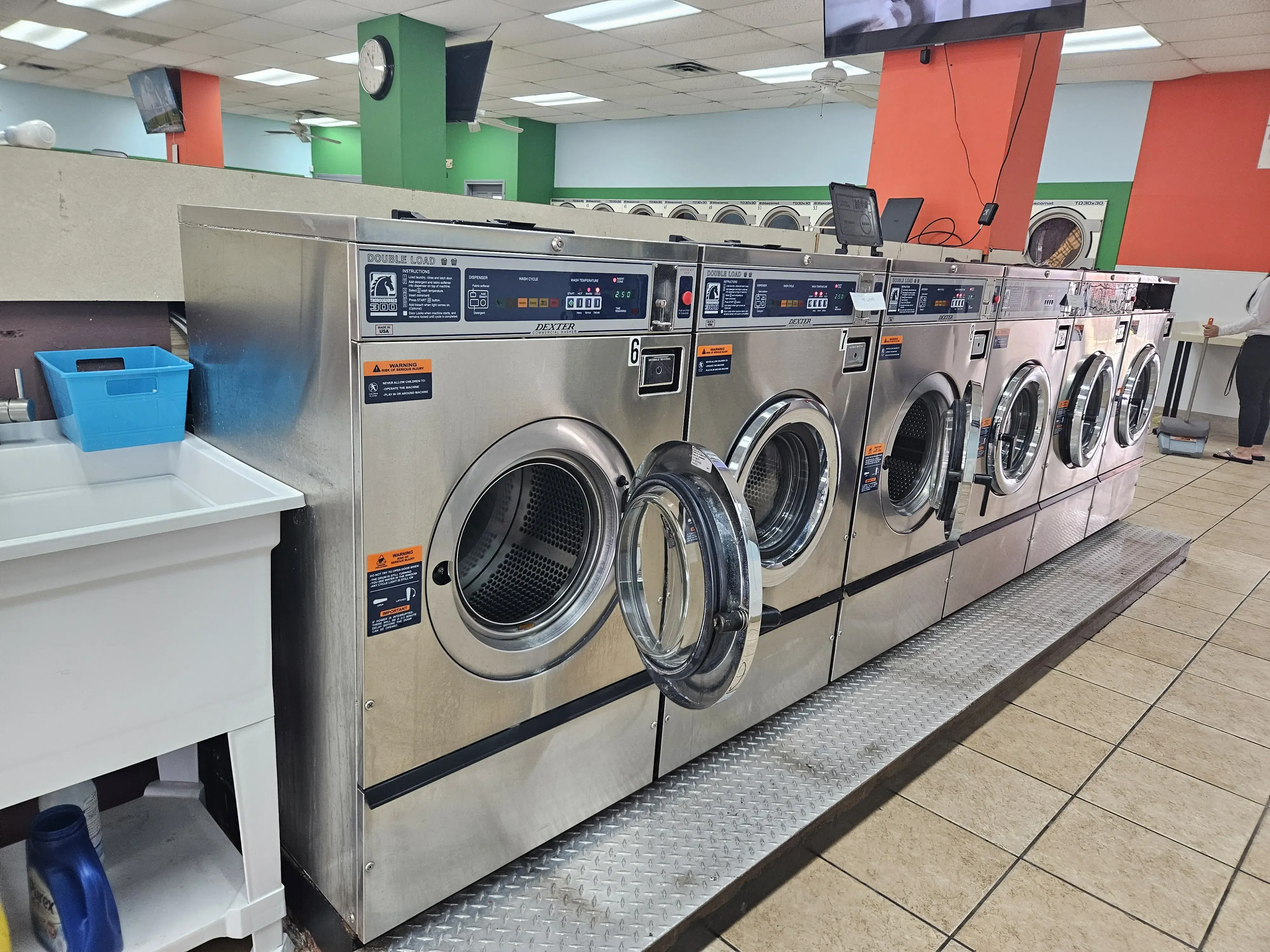 Soak n Spin Washateria location