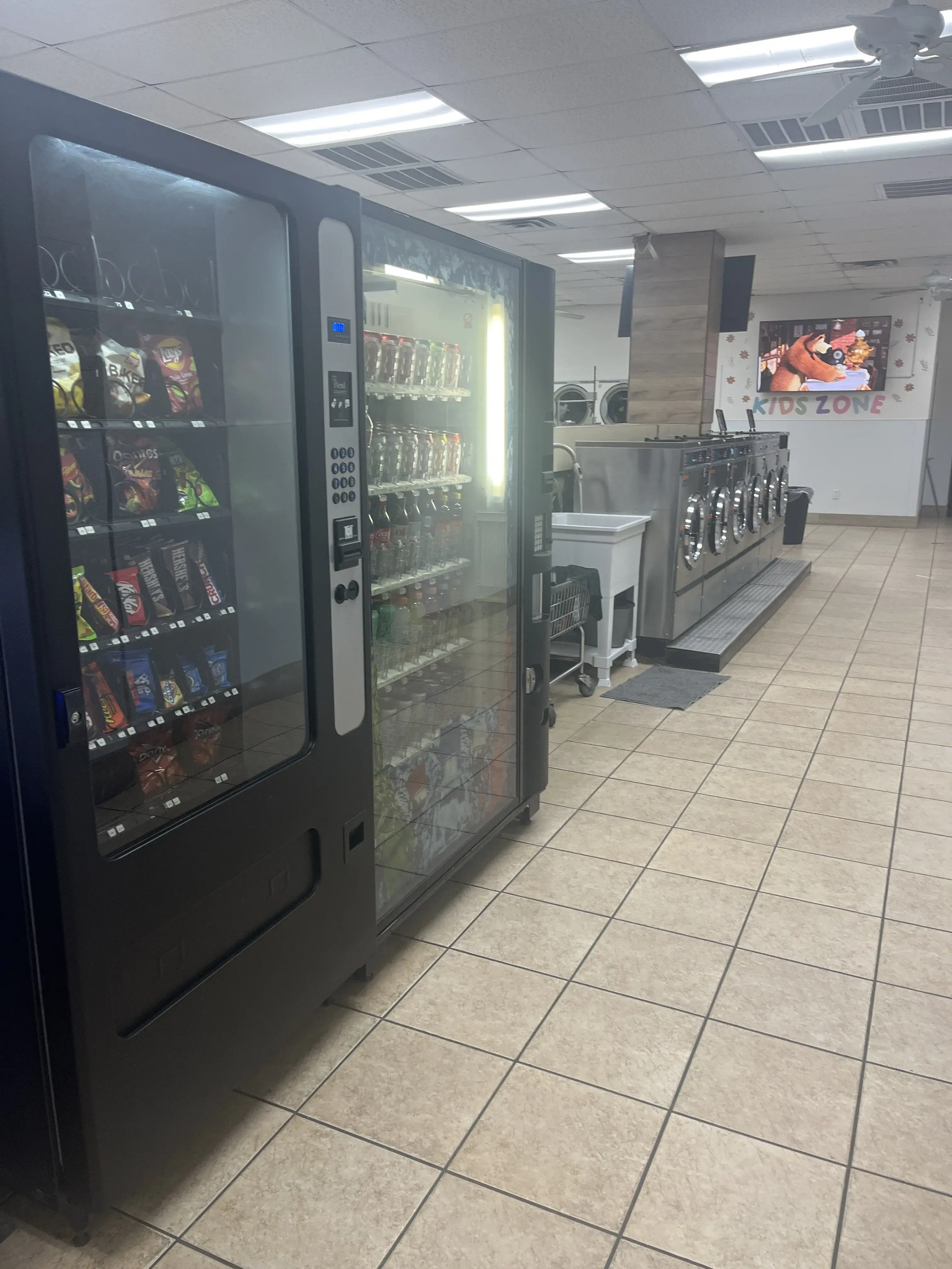 Soak n Spin Washateria thumbnail 8