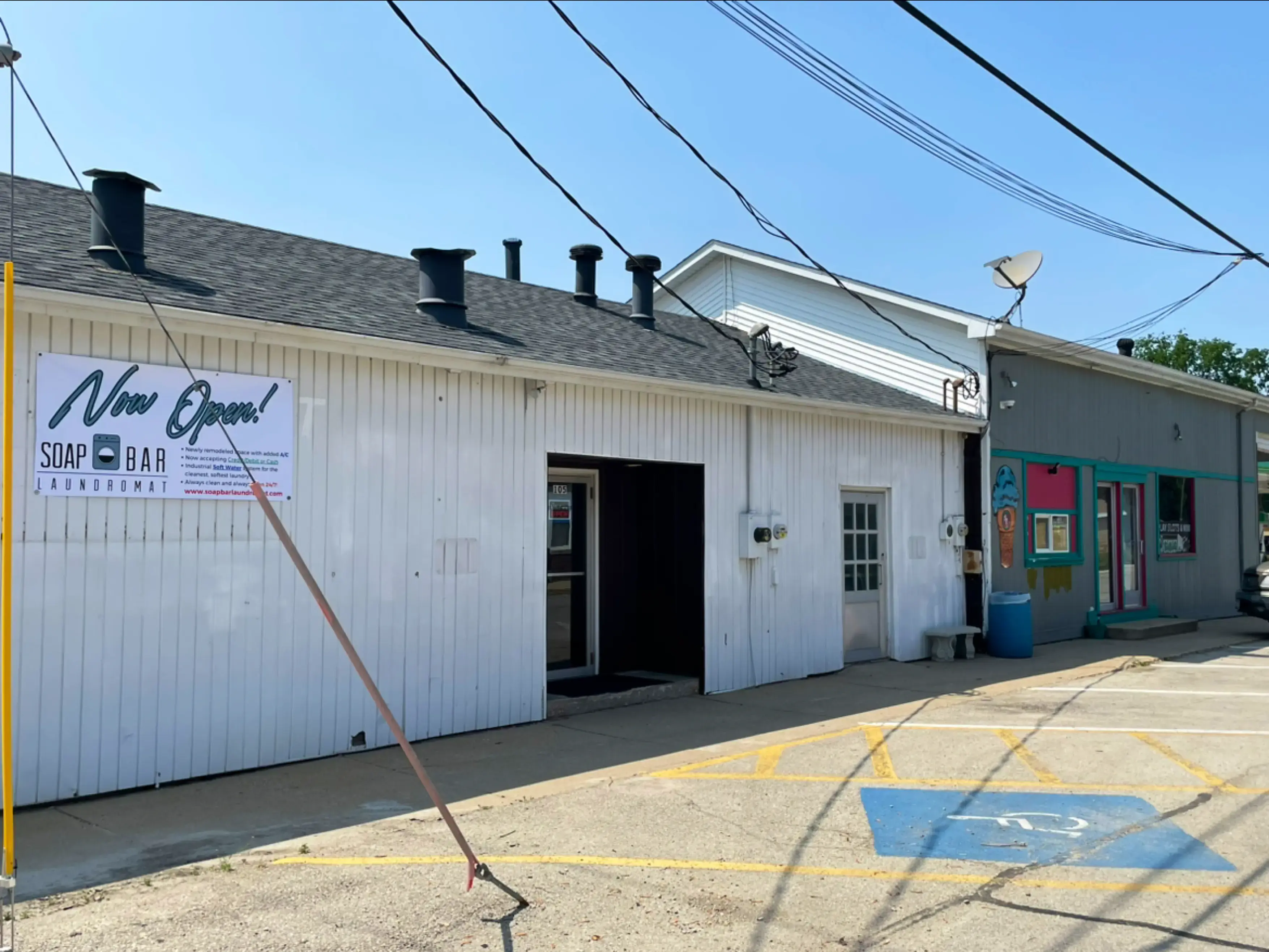 Soap Bar Laundromat - Image 6