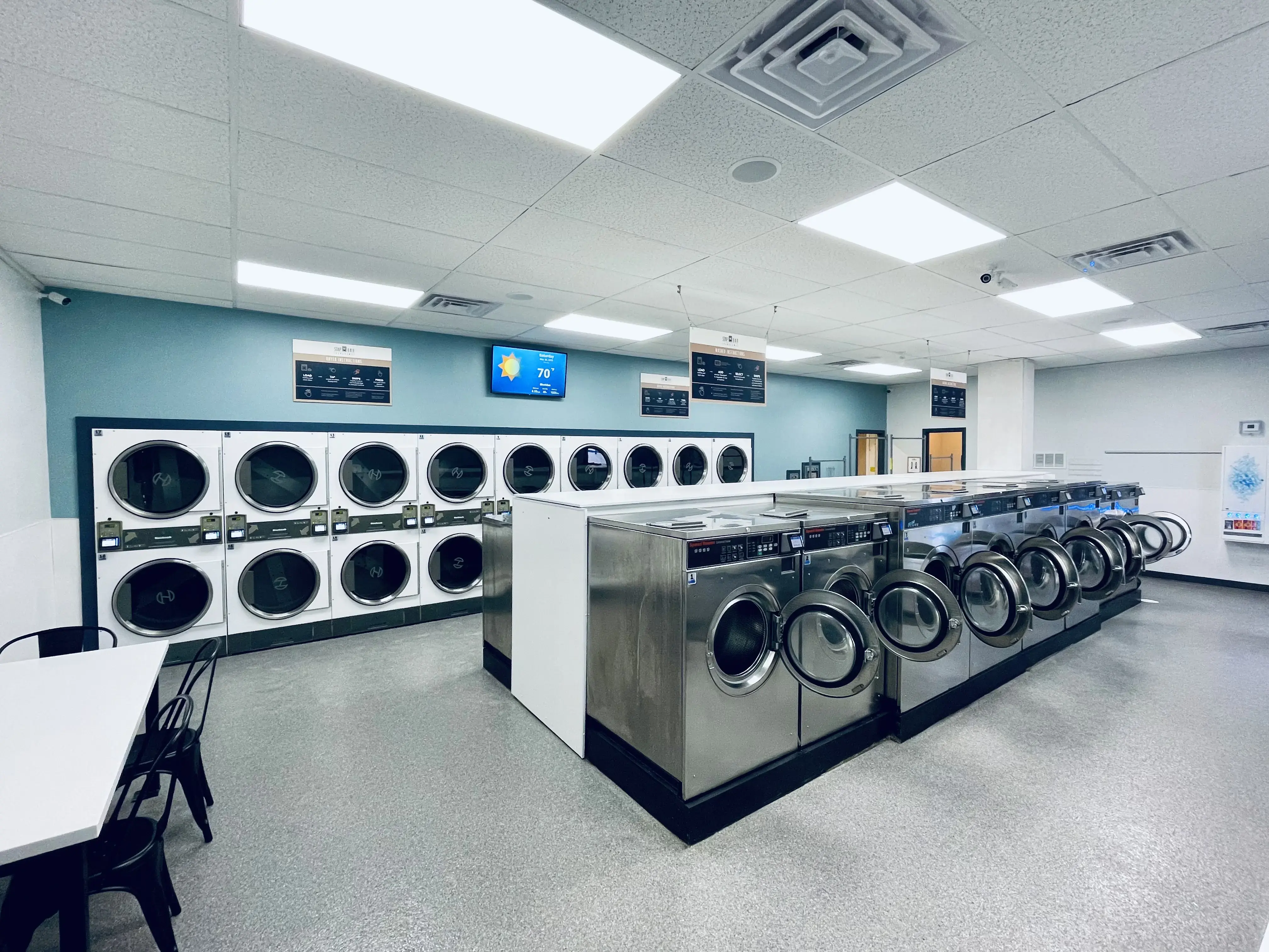 Soap Bar Laundromat thumbnail 3