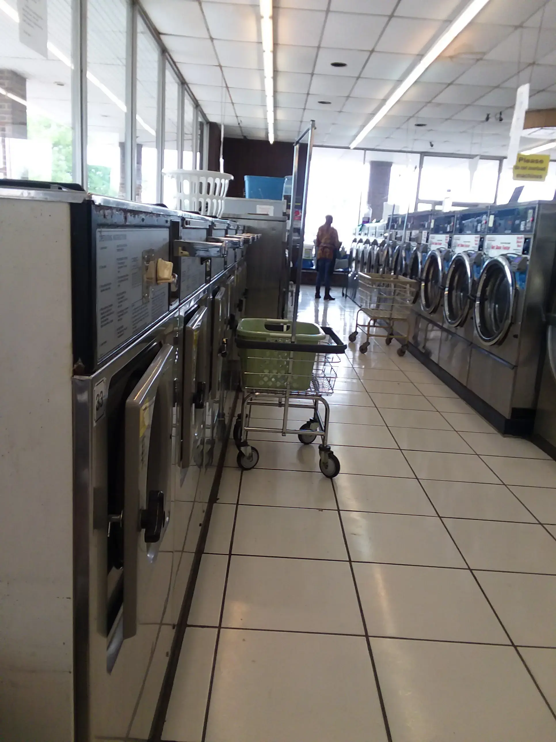 Soap City Laundry - Image 16