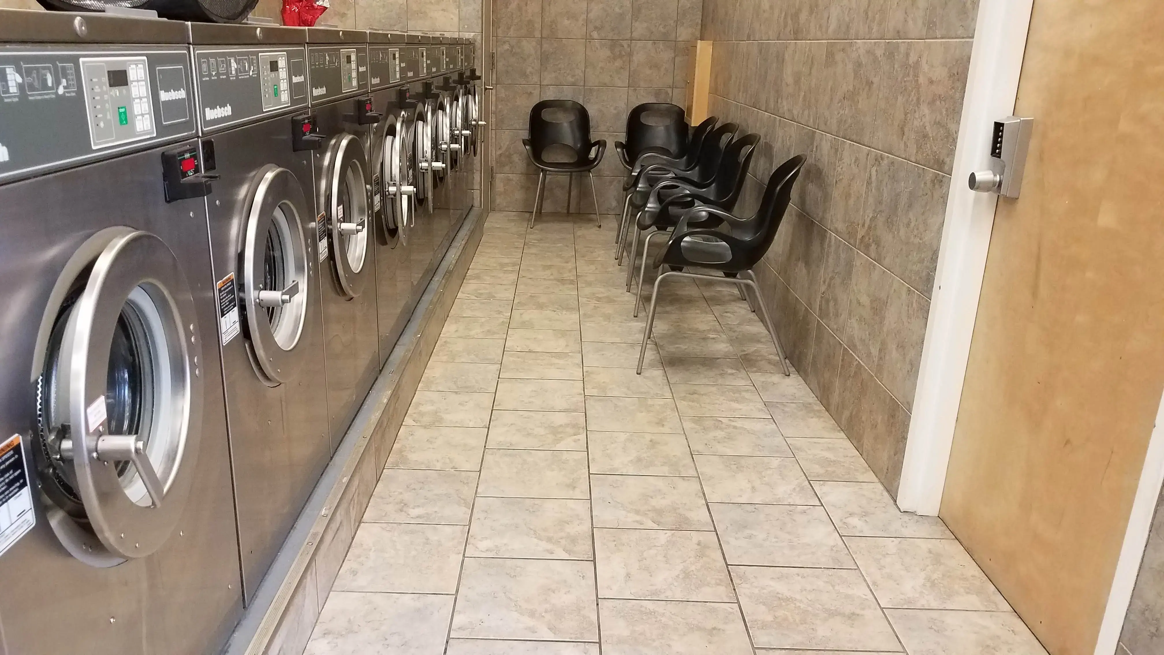 Soap Gnome Laundromat - Image 6