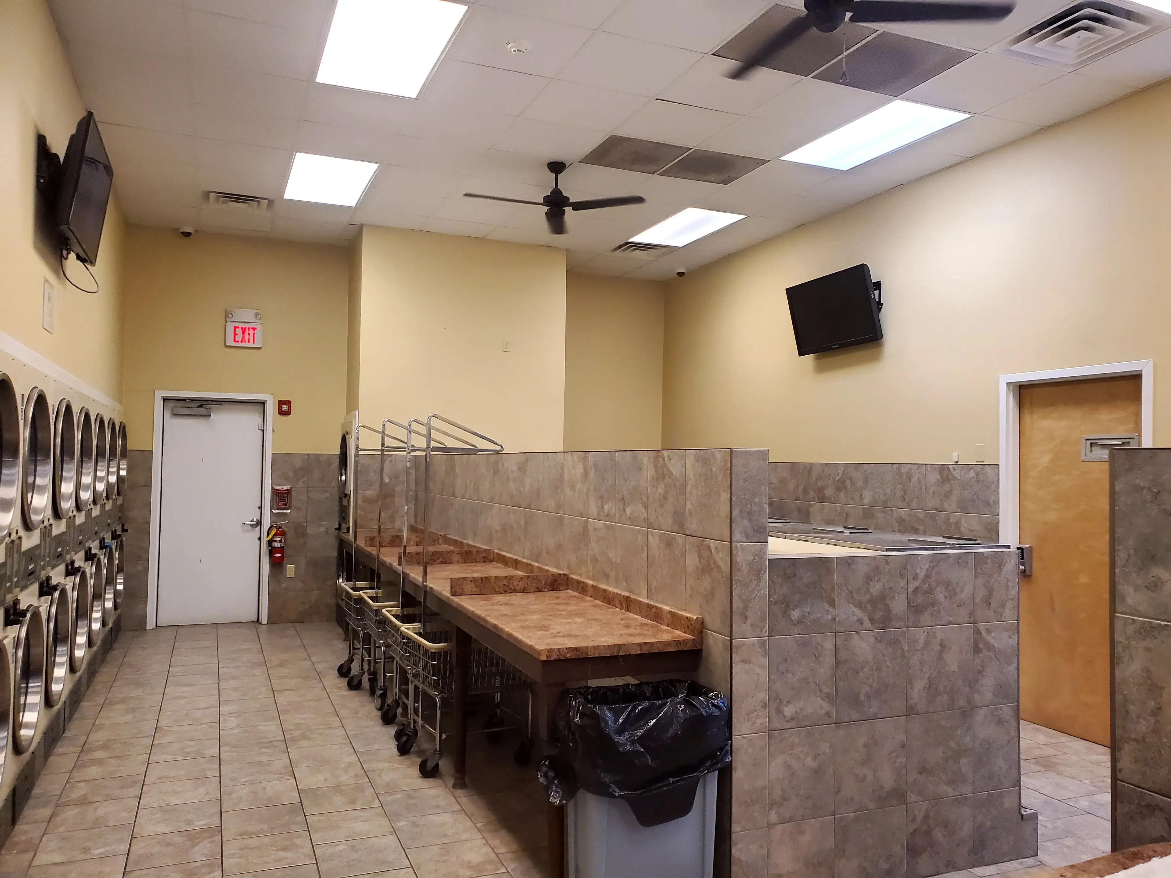 Soap Gnome Laundromat thumbnail 5