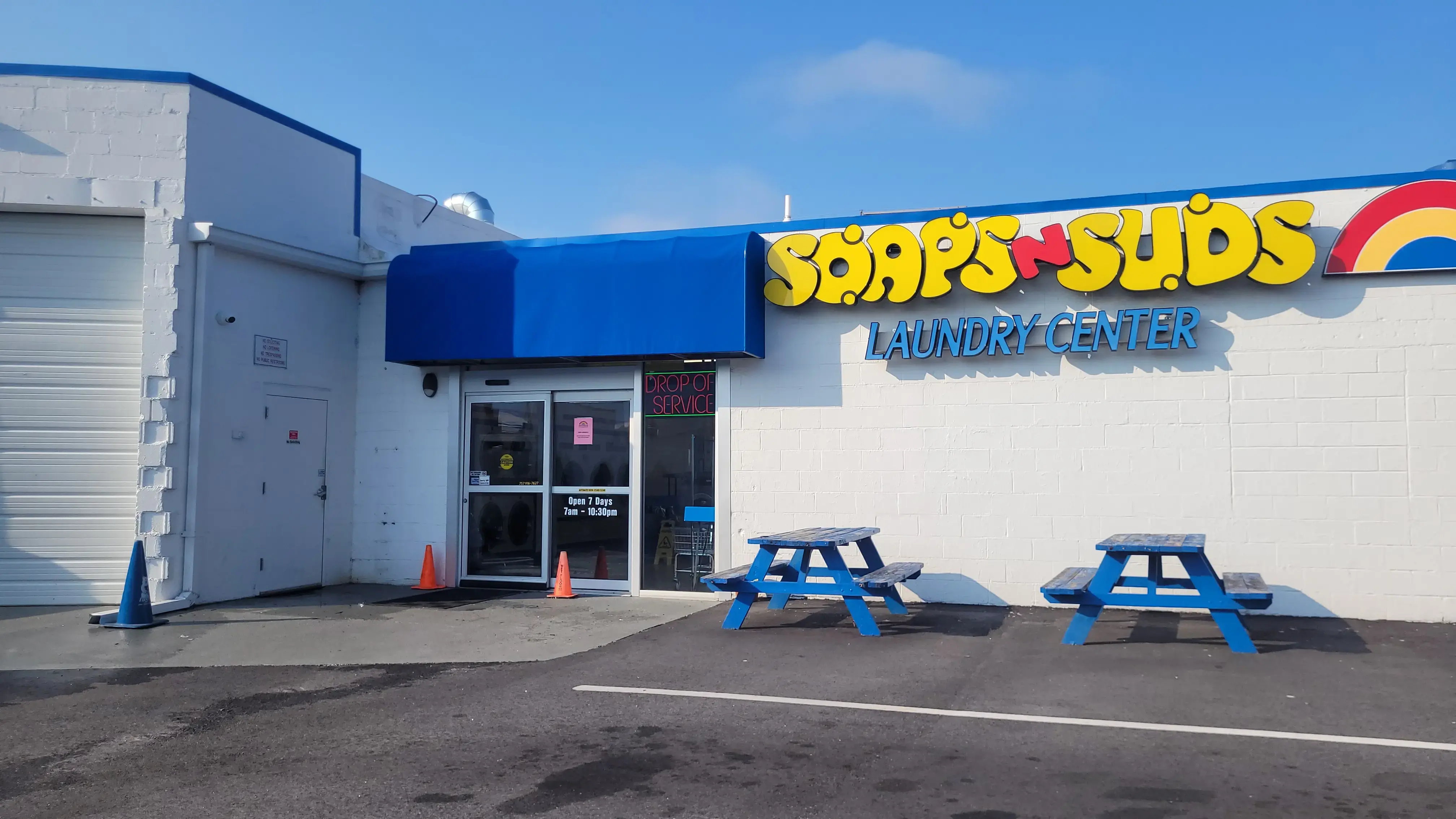 Soap N Suds Laundromat thumbnail 2