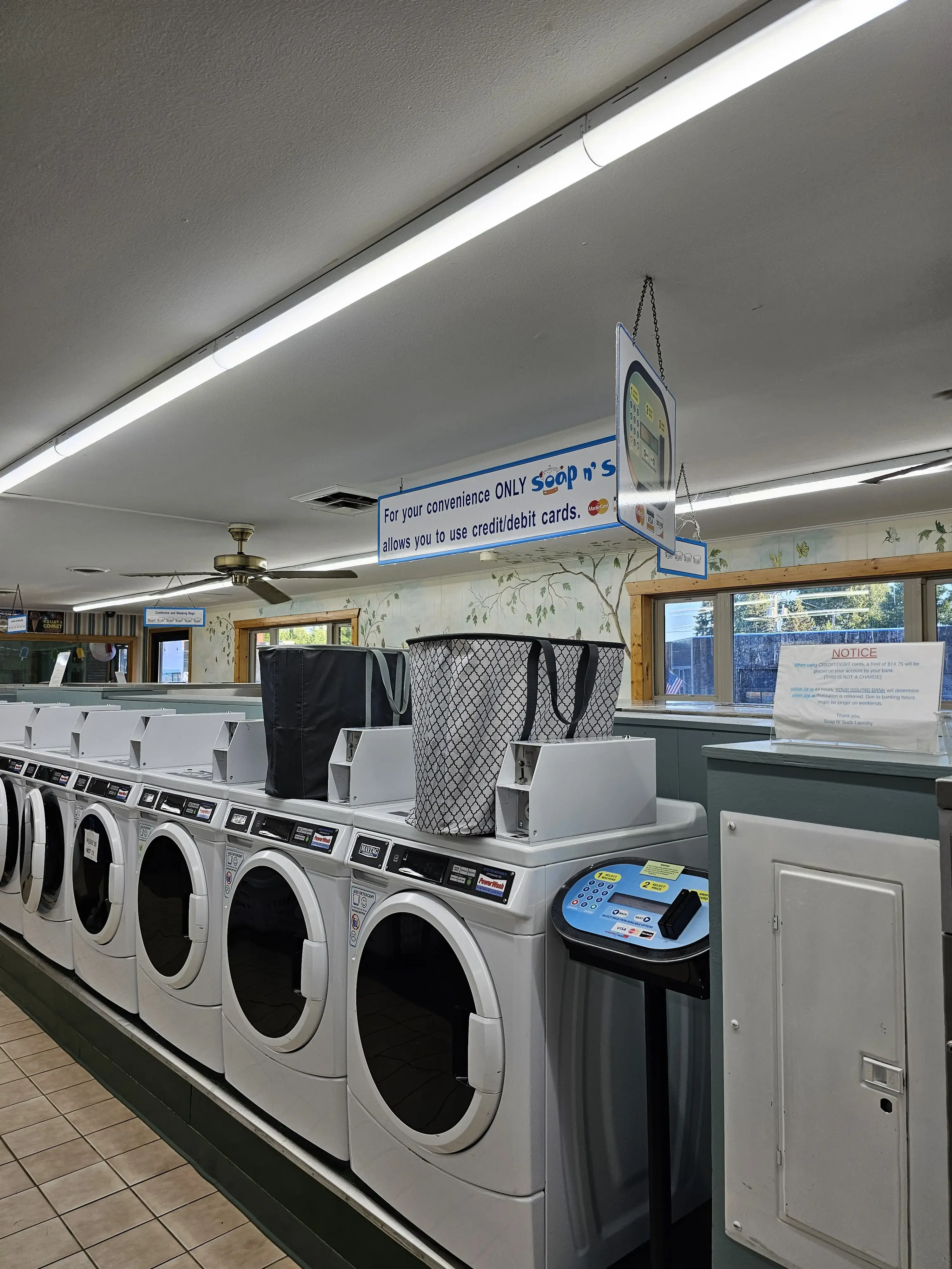 Soap 'N Suds Laundromat location