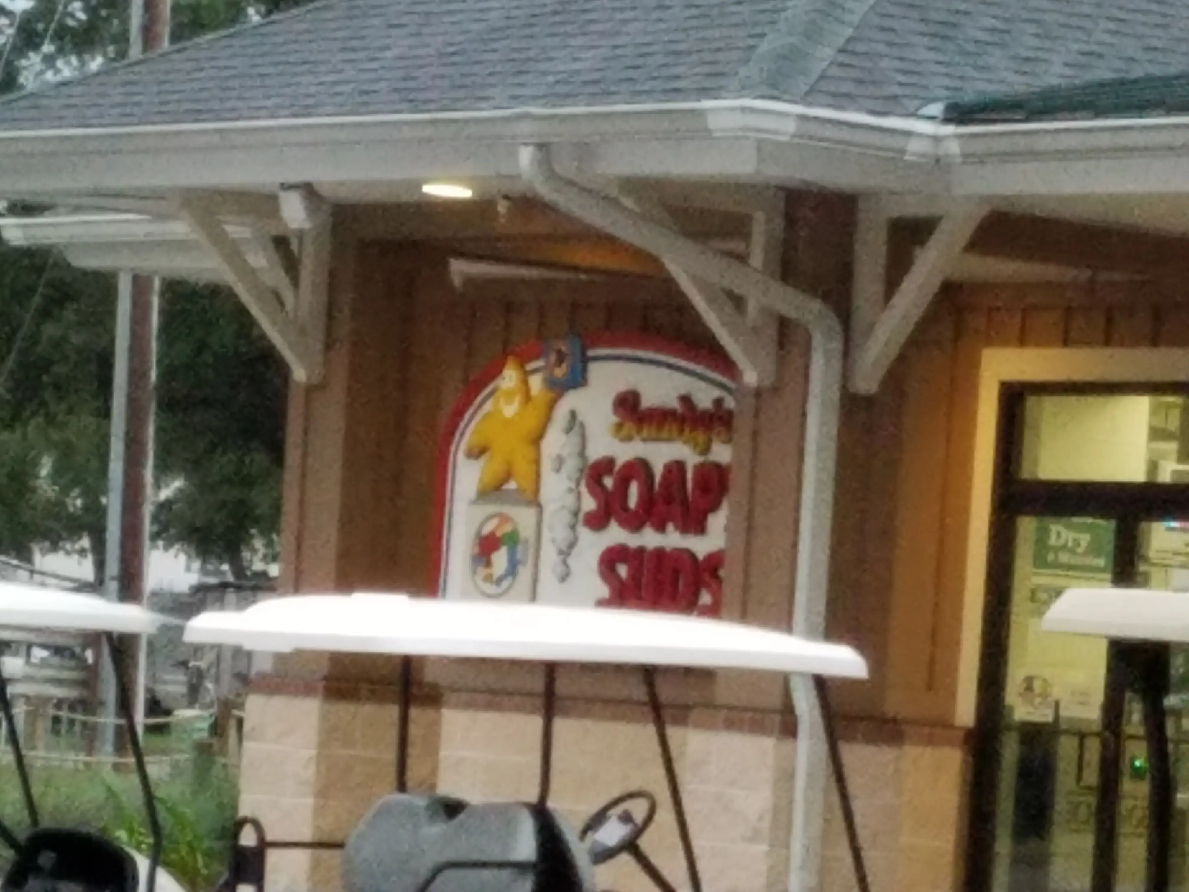Soap 'N Suds - Image 6