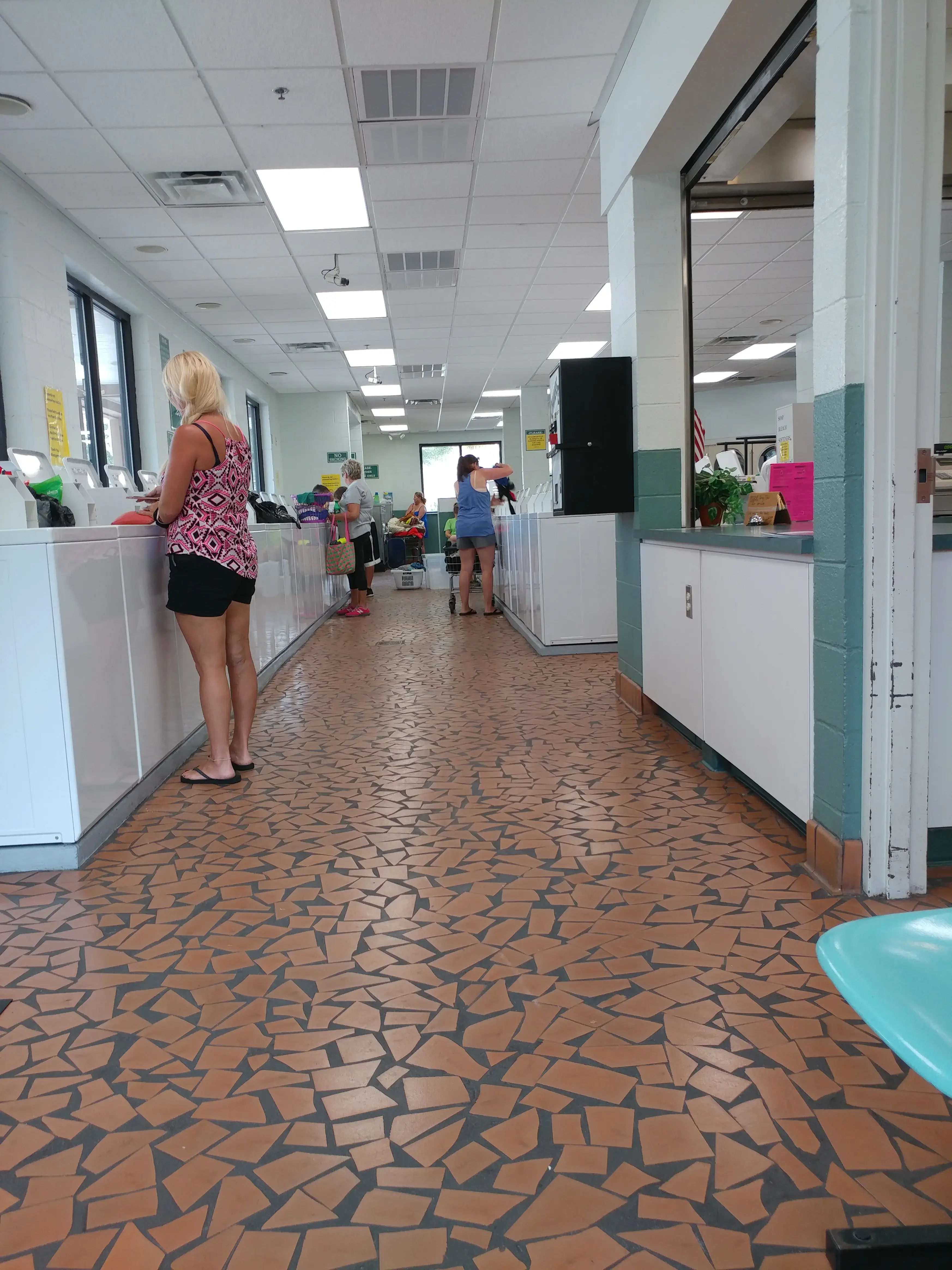 Soap 'N Suds - Image 11