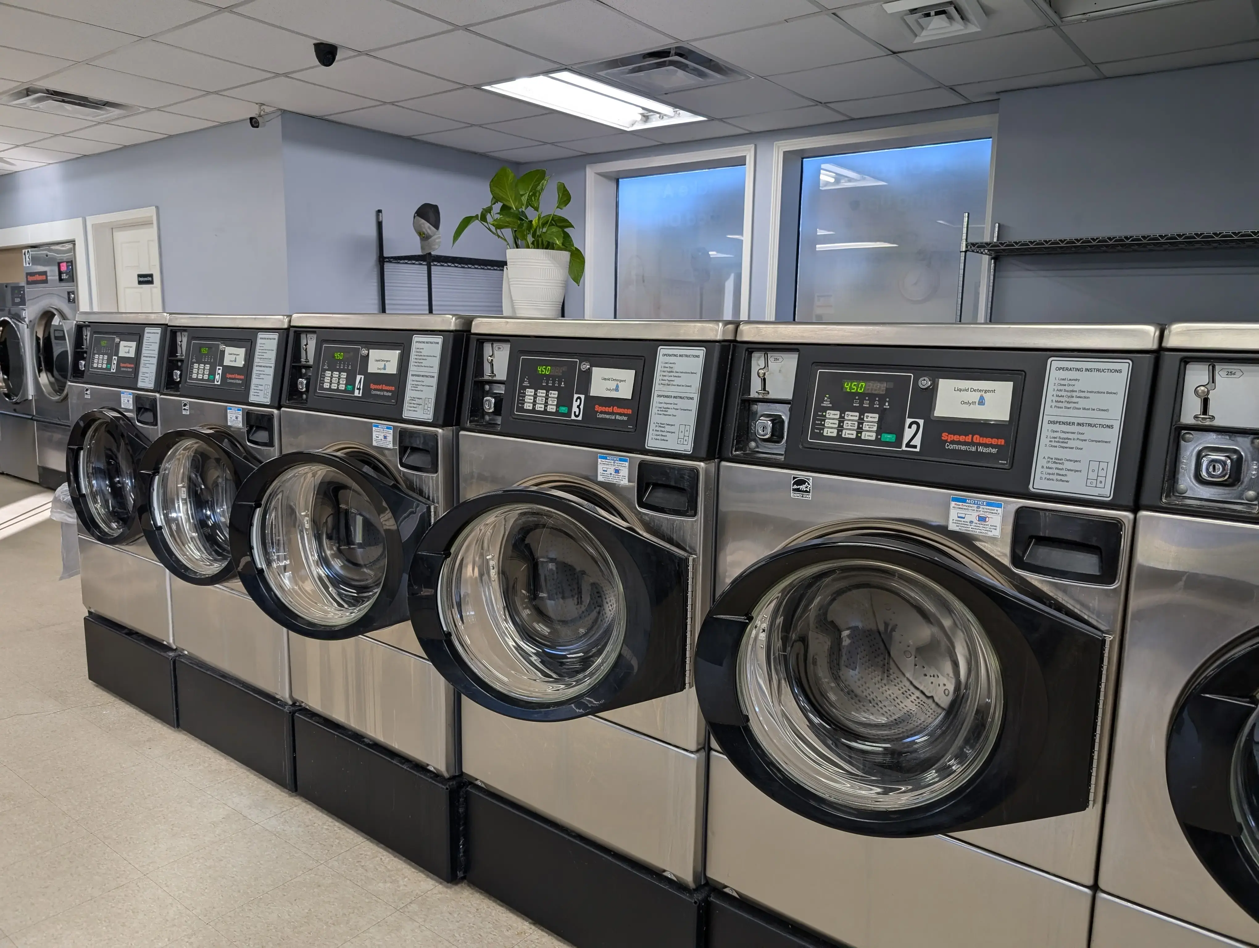 Soap N' Sudz - Laundry Services location