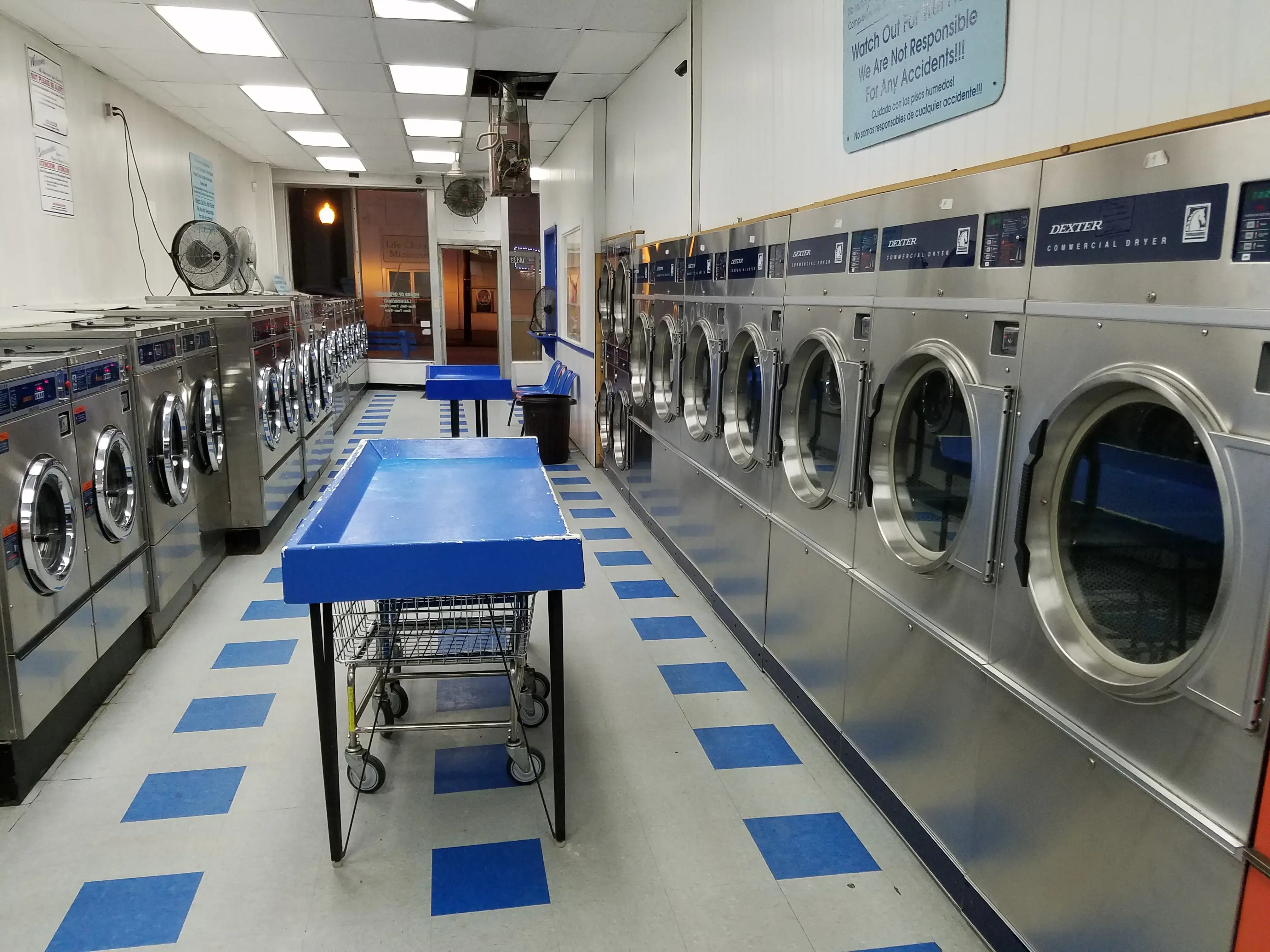 Soap N Sudz Laundromat thumbnail 2