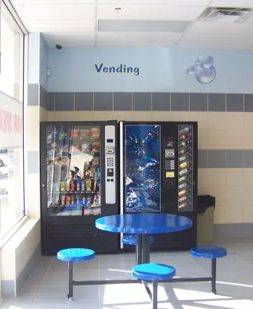 Soap Opera Laundromat - Downers Grove - Image 4