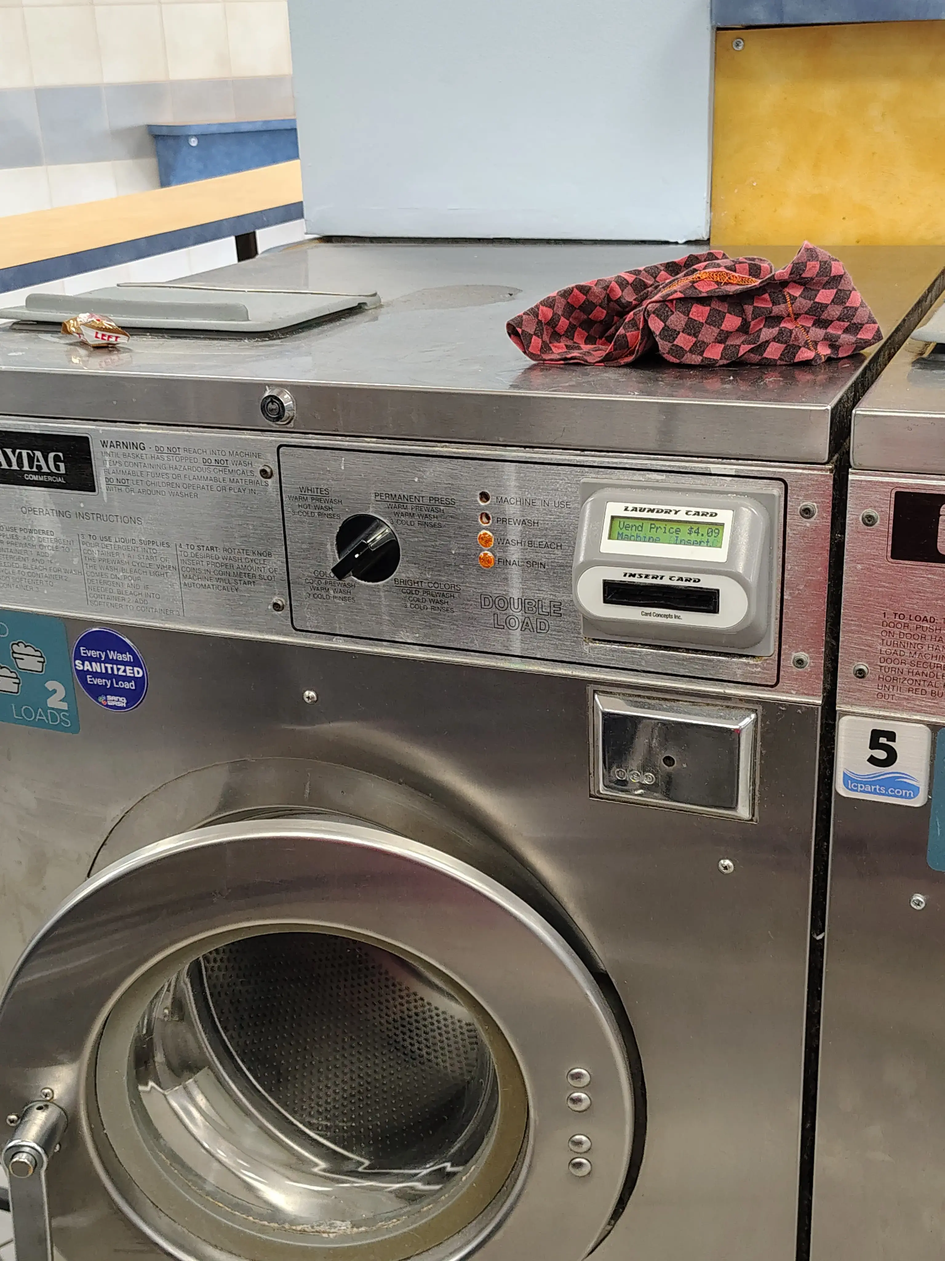 Soap Opera Laundromat - Hickory Hills thumbnail 11