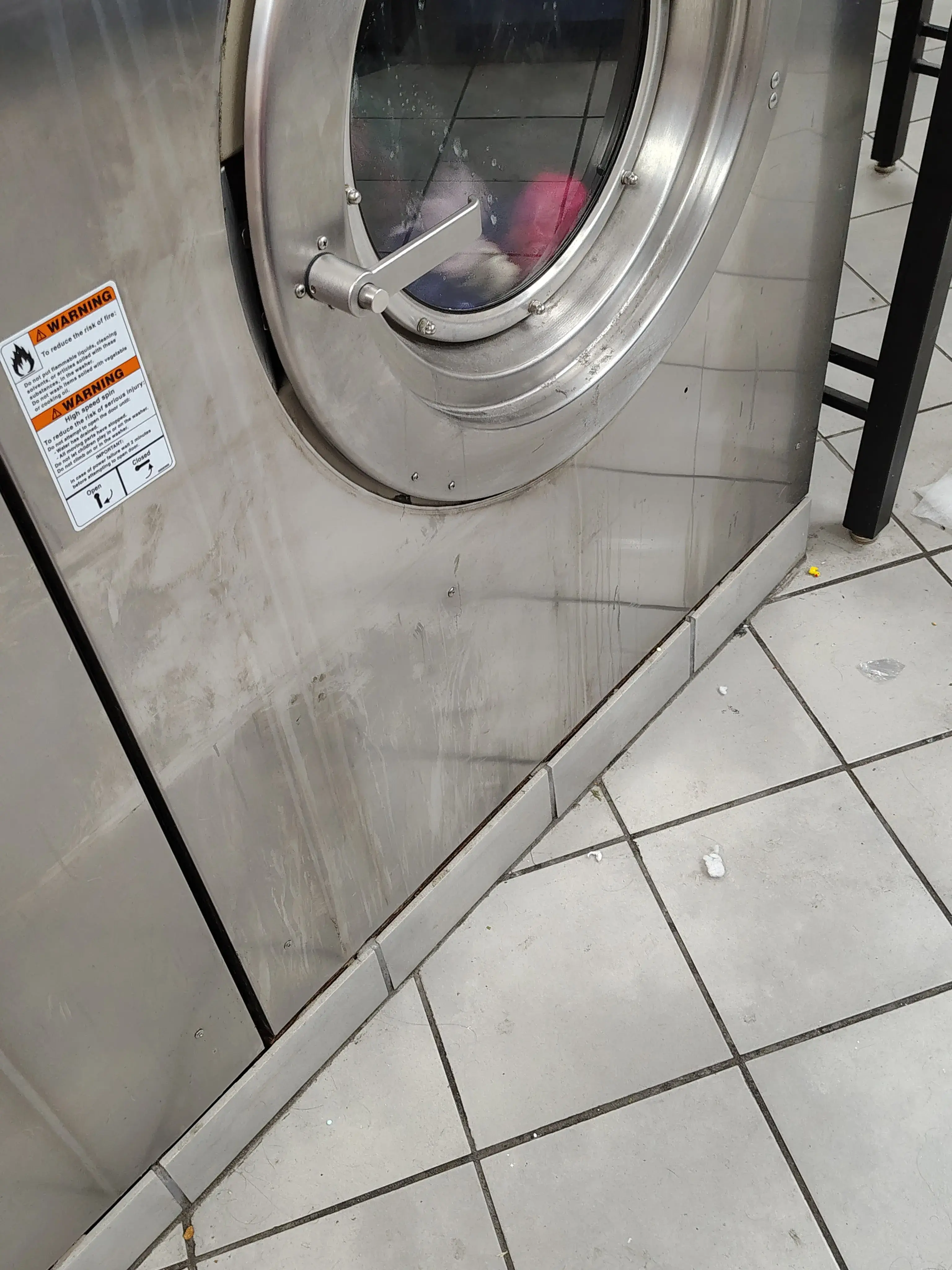 Soap Opera Laundromat - Hickory Hills - Image 6