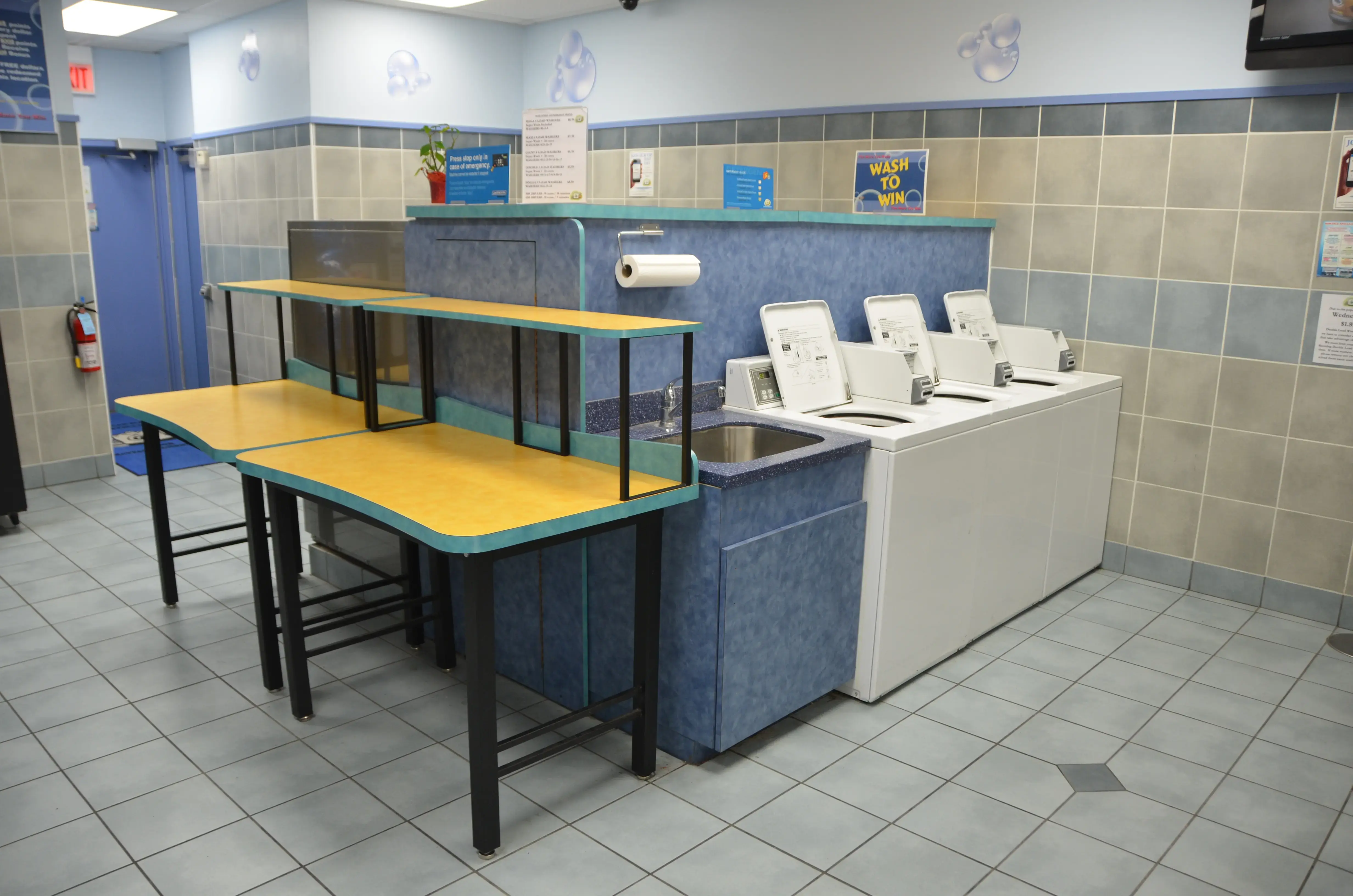 Soap Opera Laundromat - Plainfield - Image 9