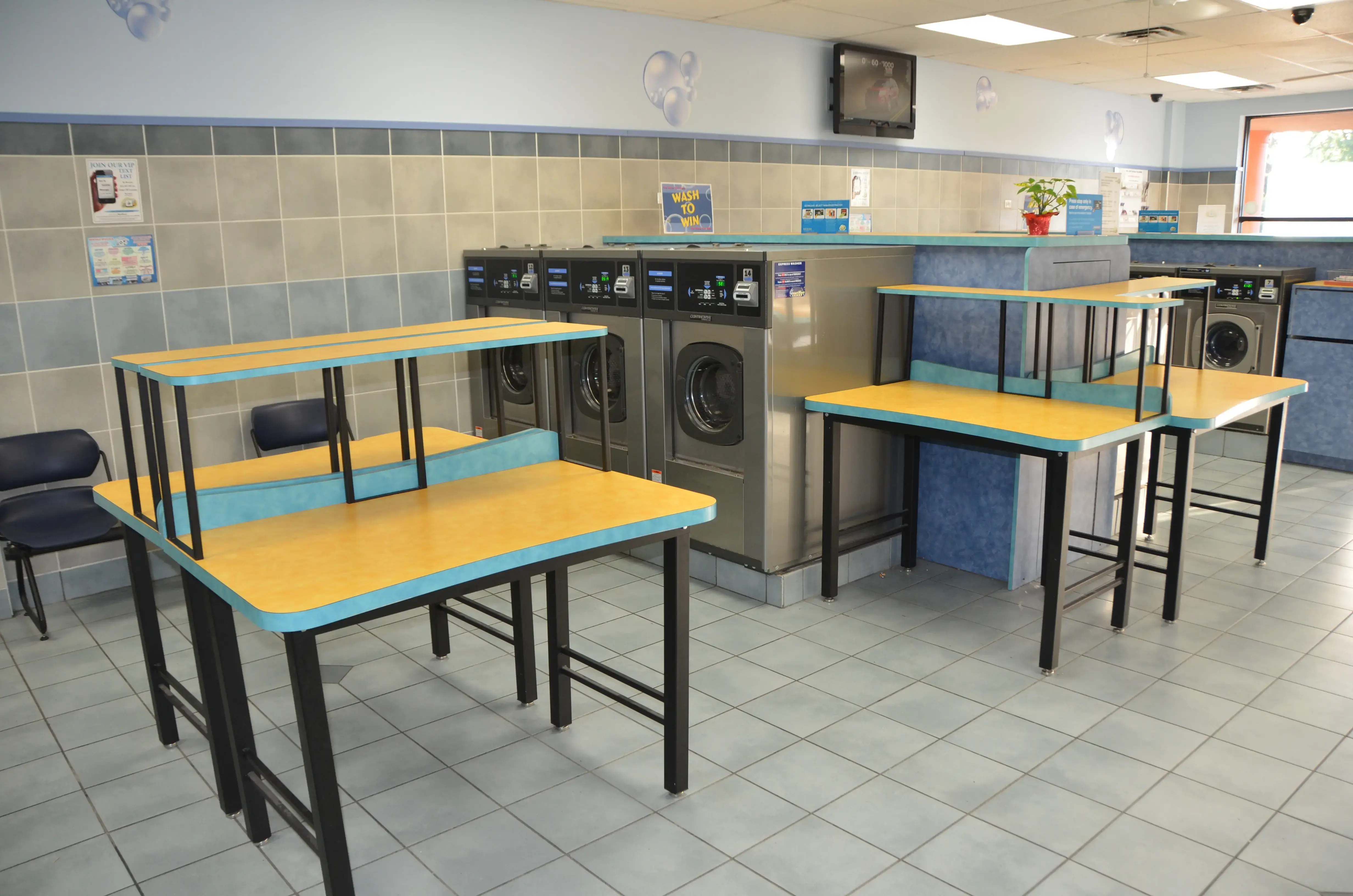 Soap Opera Laundromat - Plainfield thumbnail 13