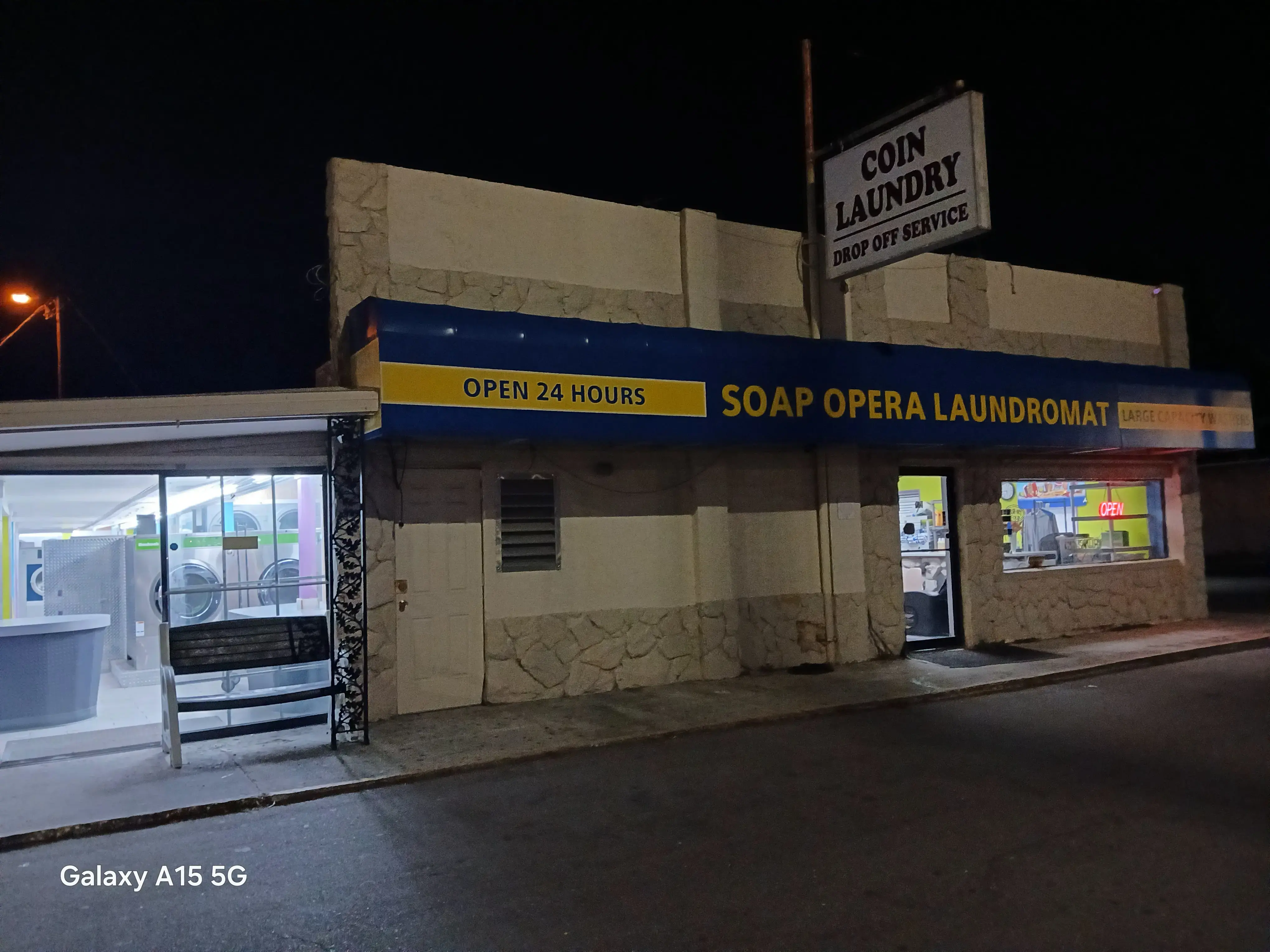 Soap Opera Laundromat thumbnail 3