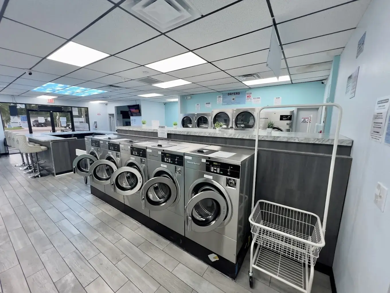 Soap Opera Laundry thumbnail 1