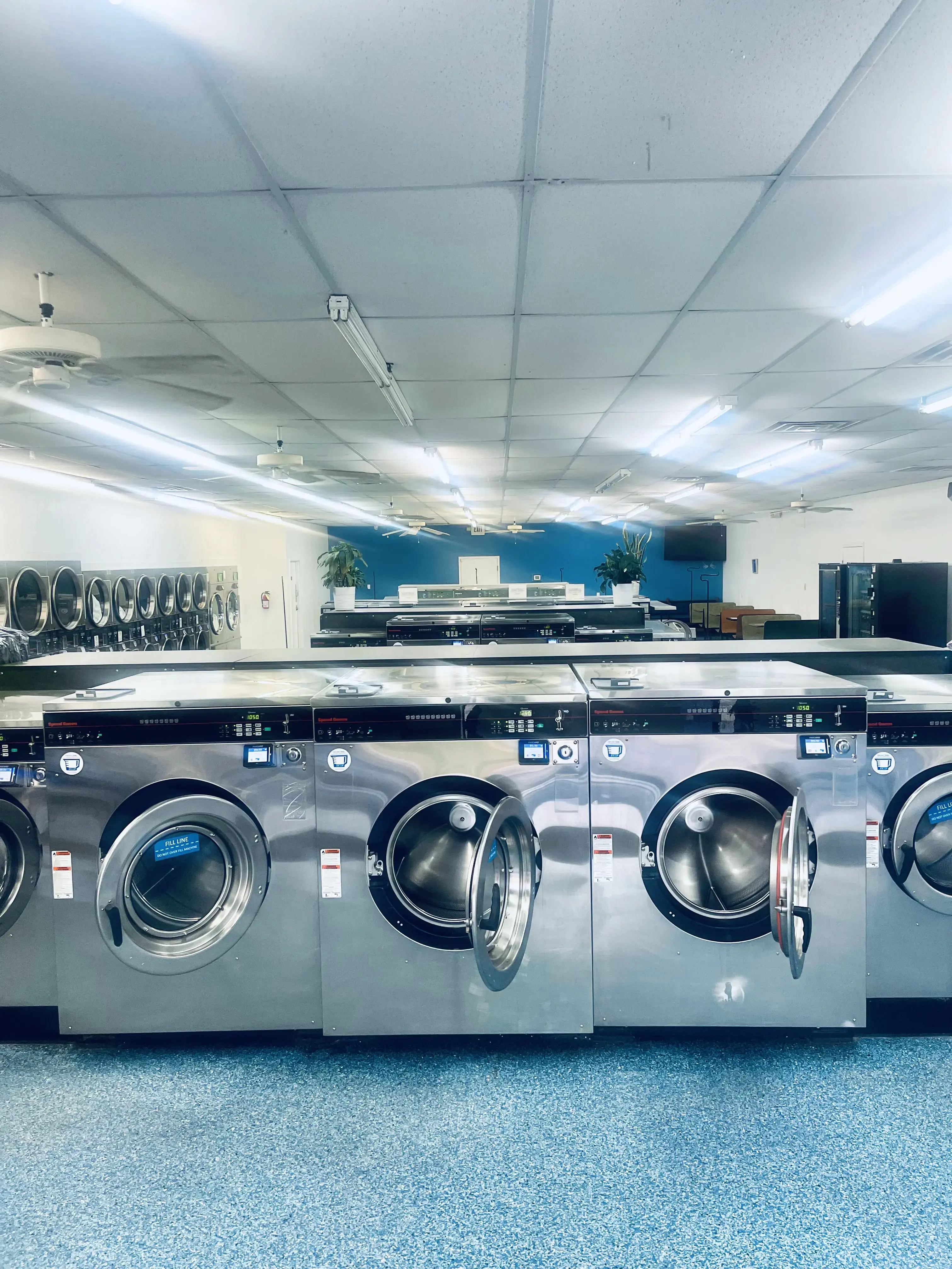 Soap Opry Coin Laundry - Nashville thumbnail 3