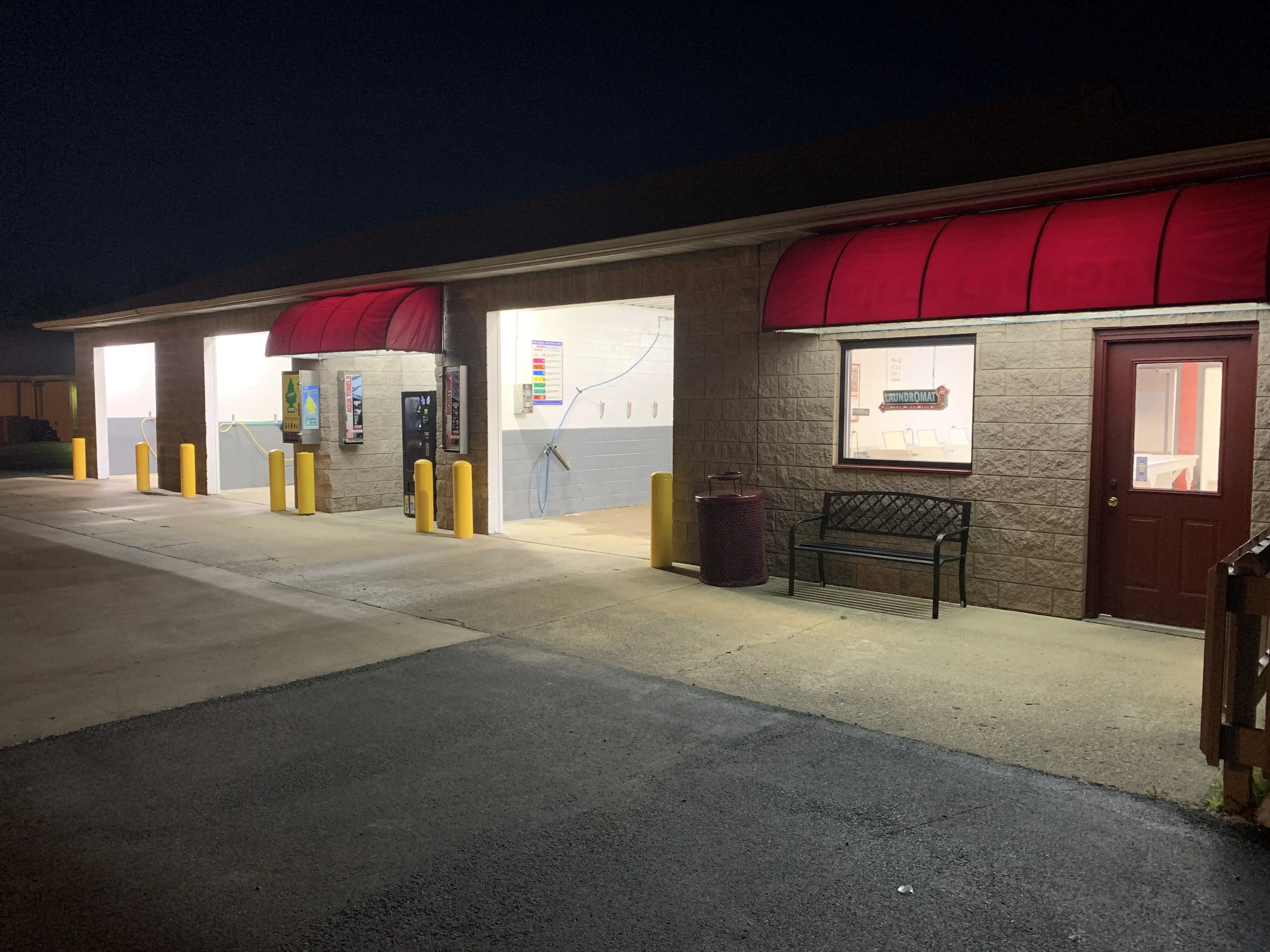 Soap & Suds CarWash + Laundry - Avilla thumbnail 2