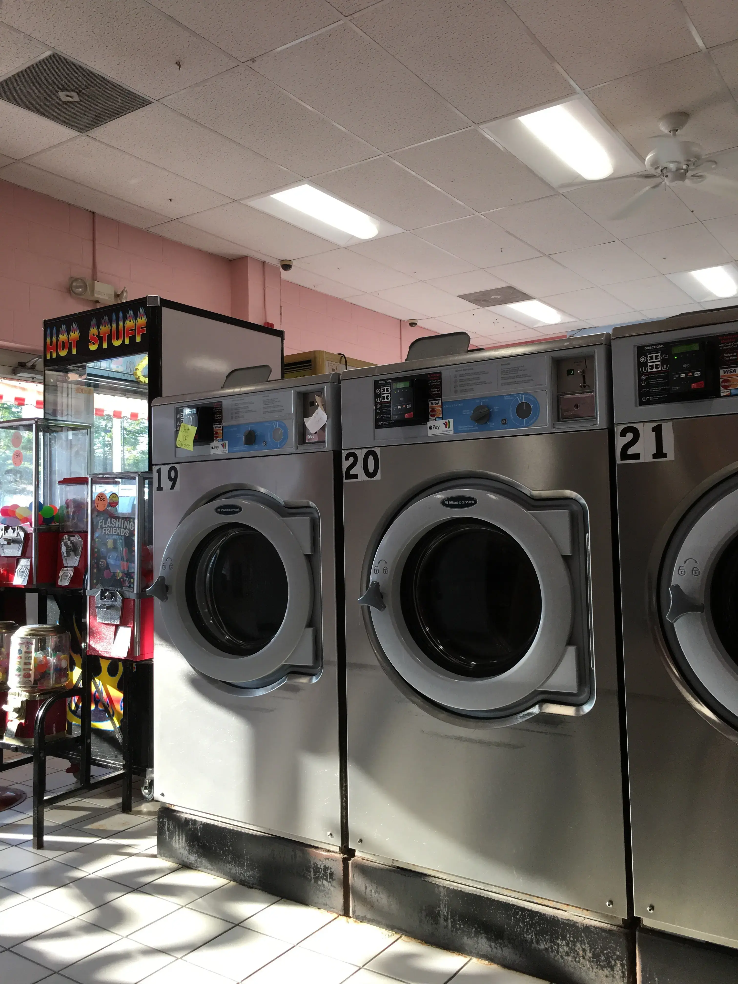 Soapbox Laundry - Image 11