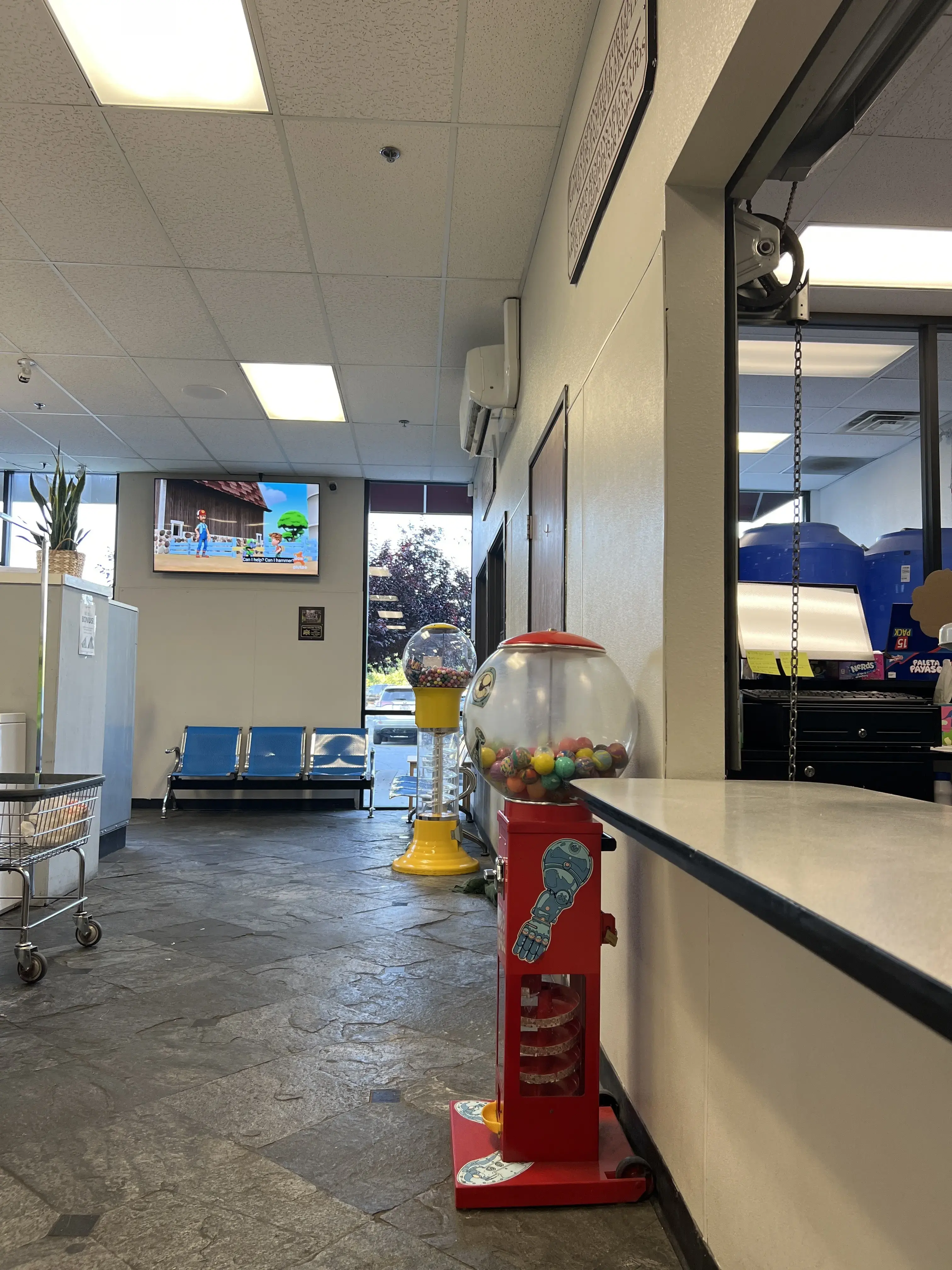 Soapbox Laundry Room and Pure Water thumbnail 4