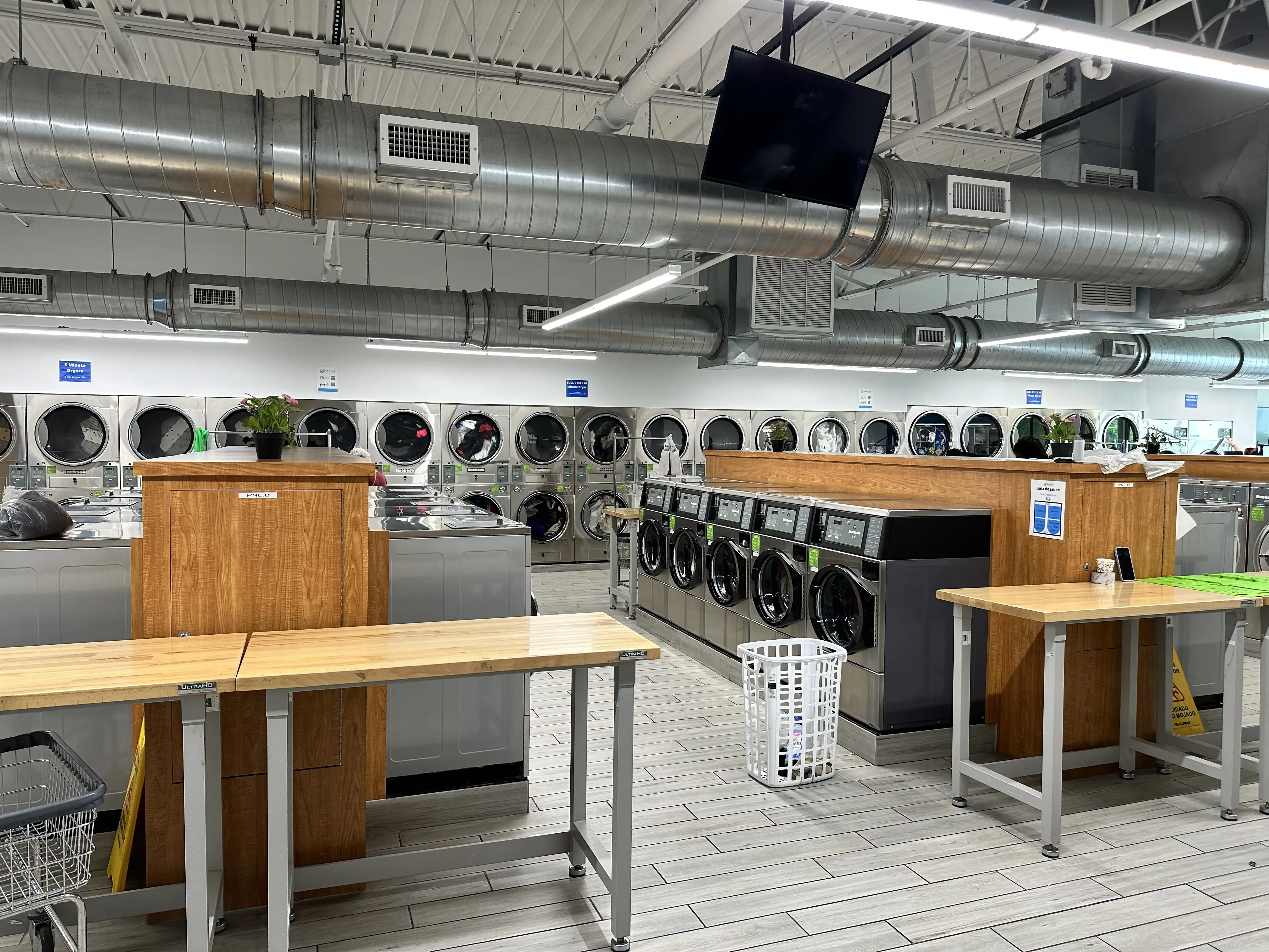 Soaplab Laundromat & Wash and Fold - Image 3