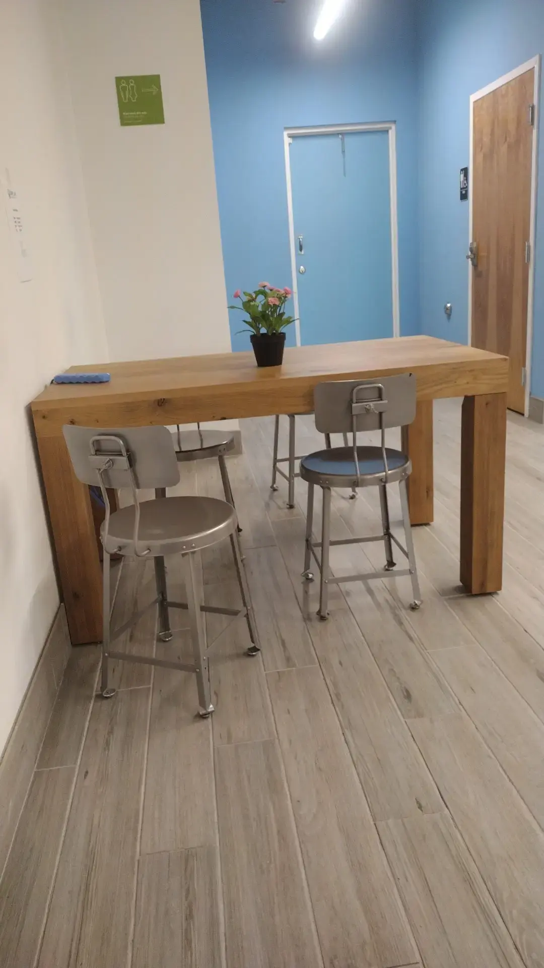 Soaplab Laundromat & Wash and Fold thumbnail 14