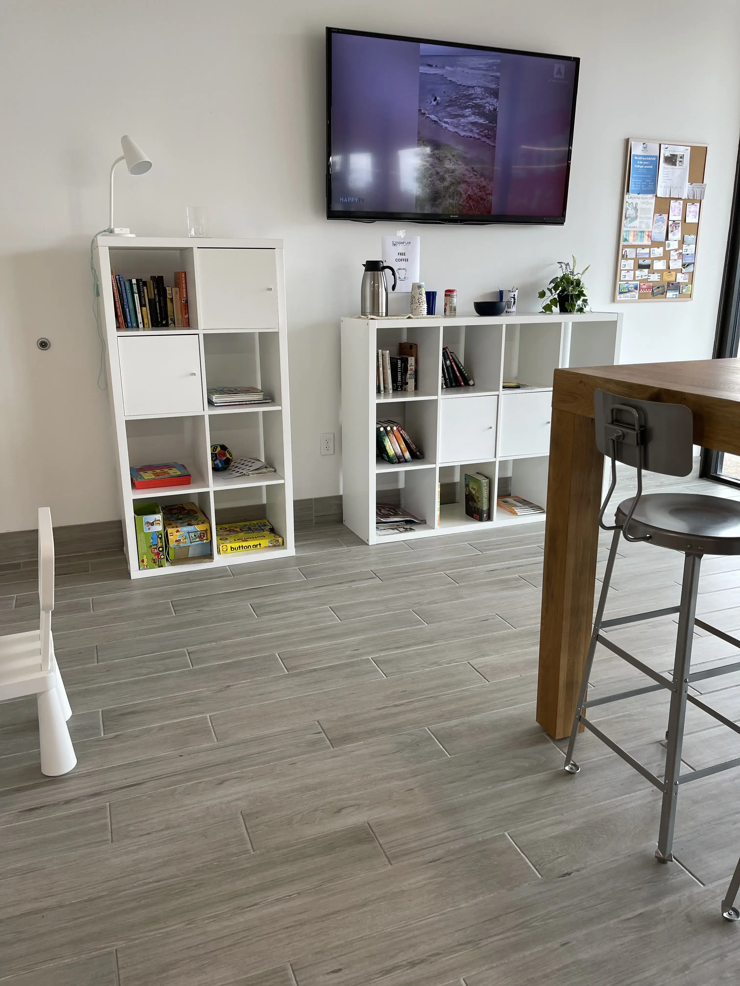 Soaplab Laundromat & Wash and Fold - Image 20