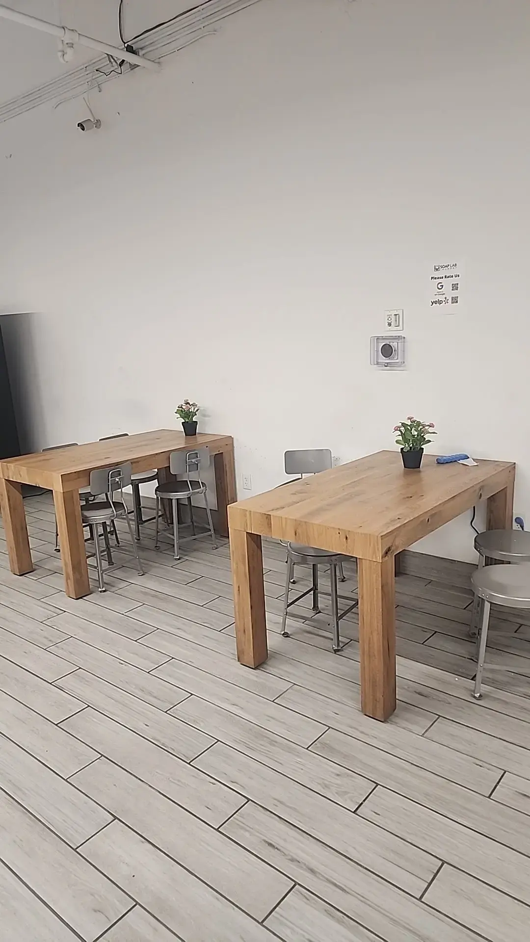 Soaplab Laundromat & Wash and Fold thumbnail 10