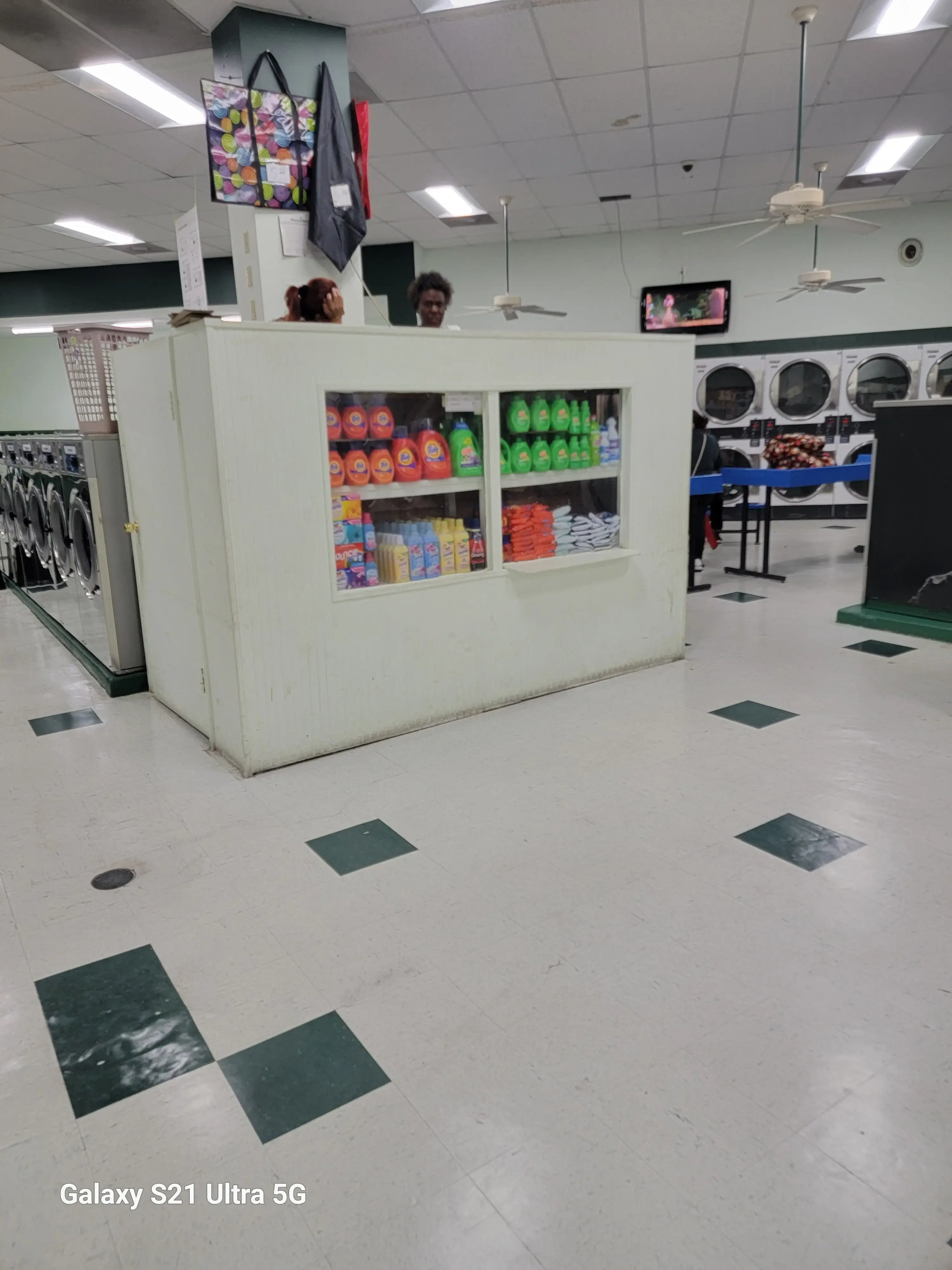 Soaps Laundry - Image 13
