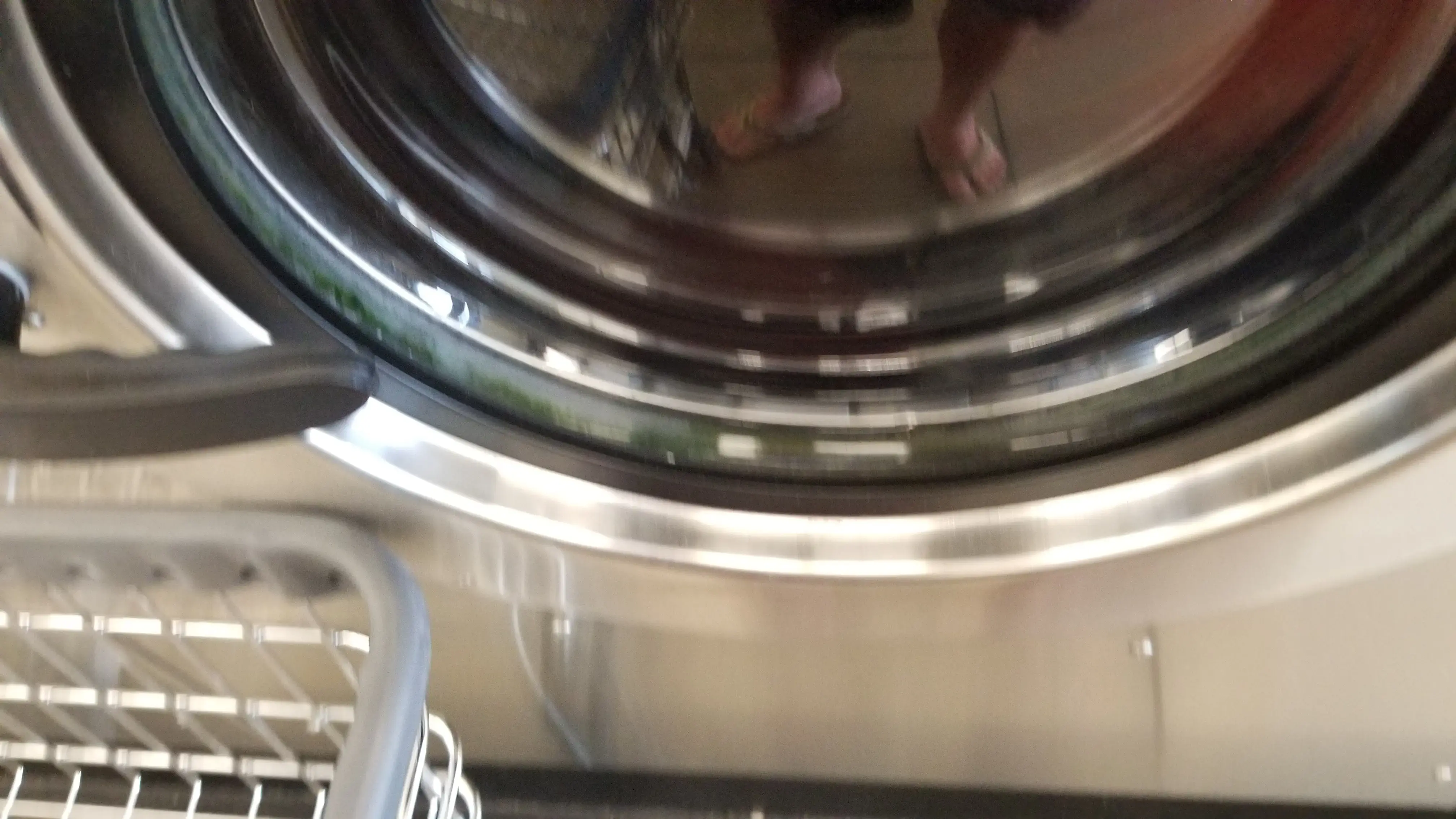 Soaps N Suds Laundromat & Car Wash thumbnail 14