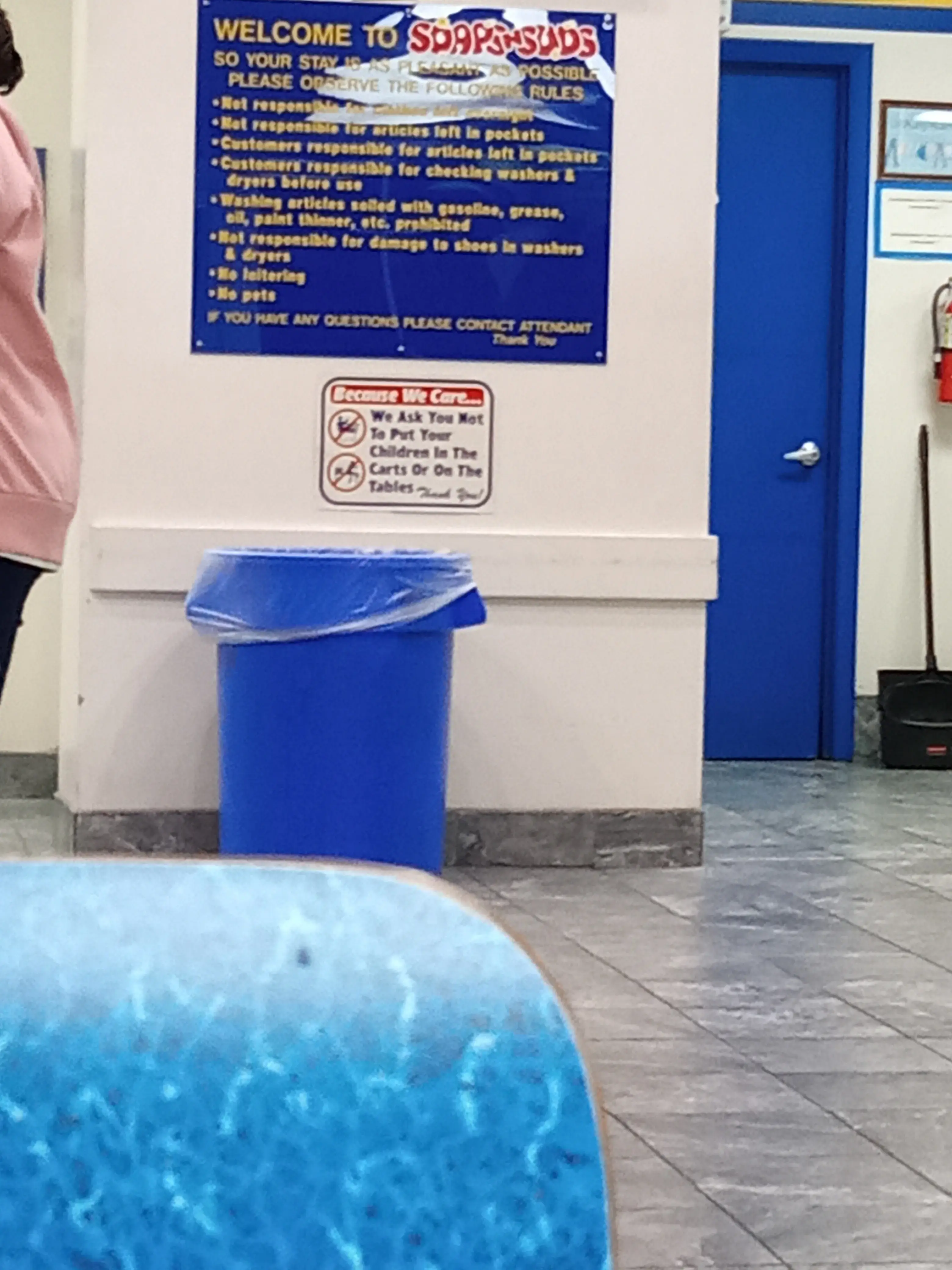 Soaps N Suds Laundromat & Car Wash - Image 5