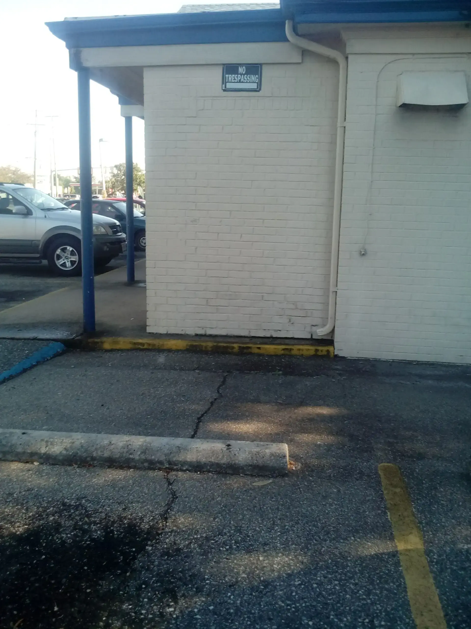 Soaps N Suds Laundromat - Image 7