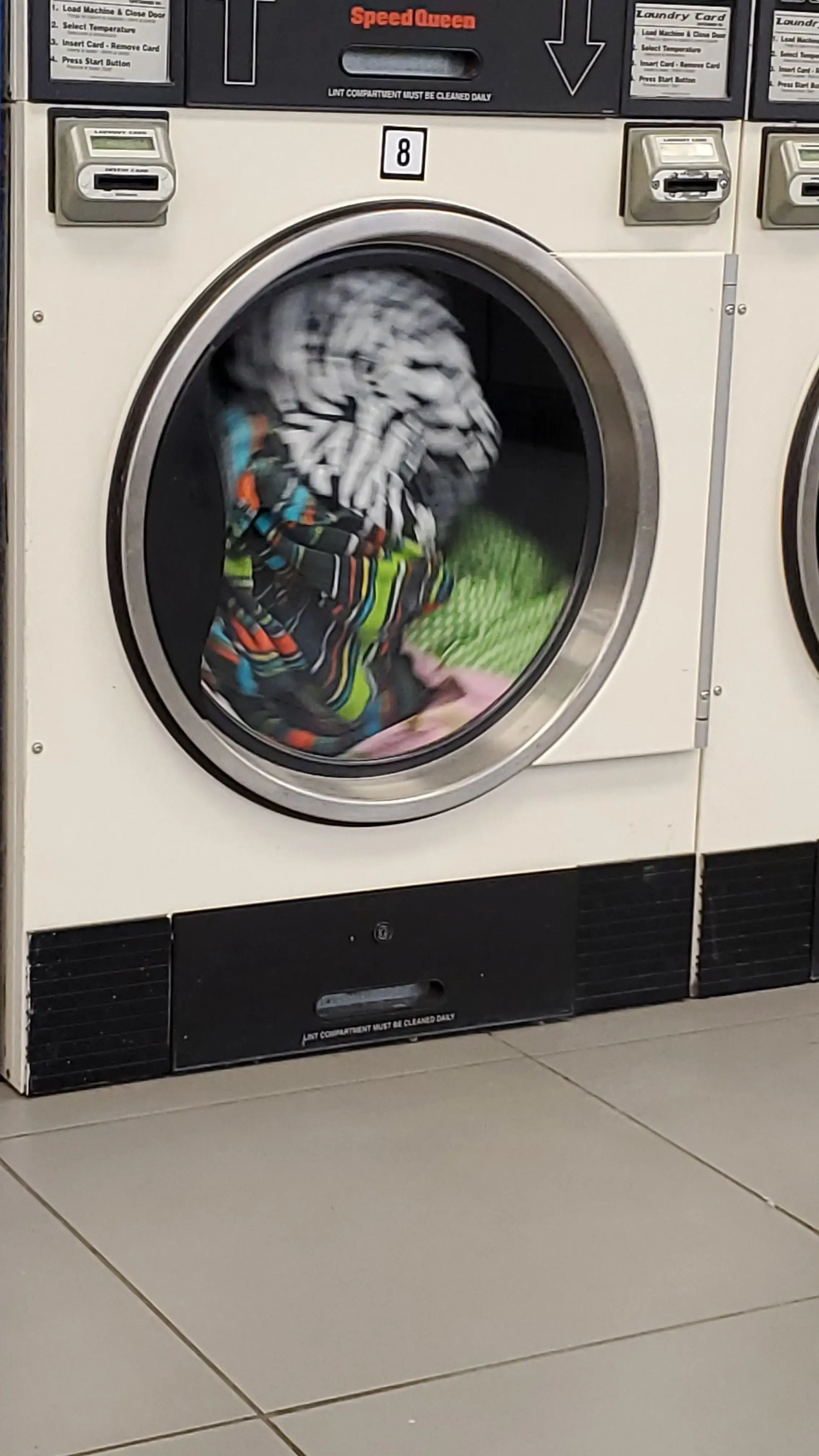 Soaps N Suds Laundromat - Image 7