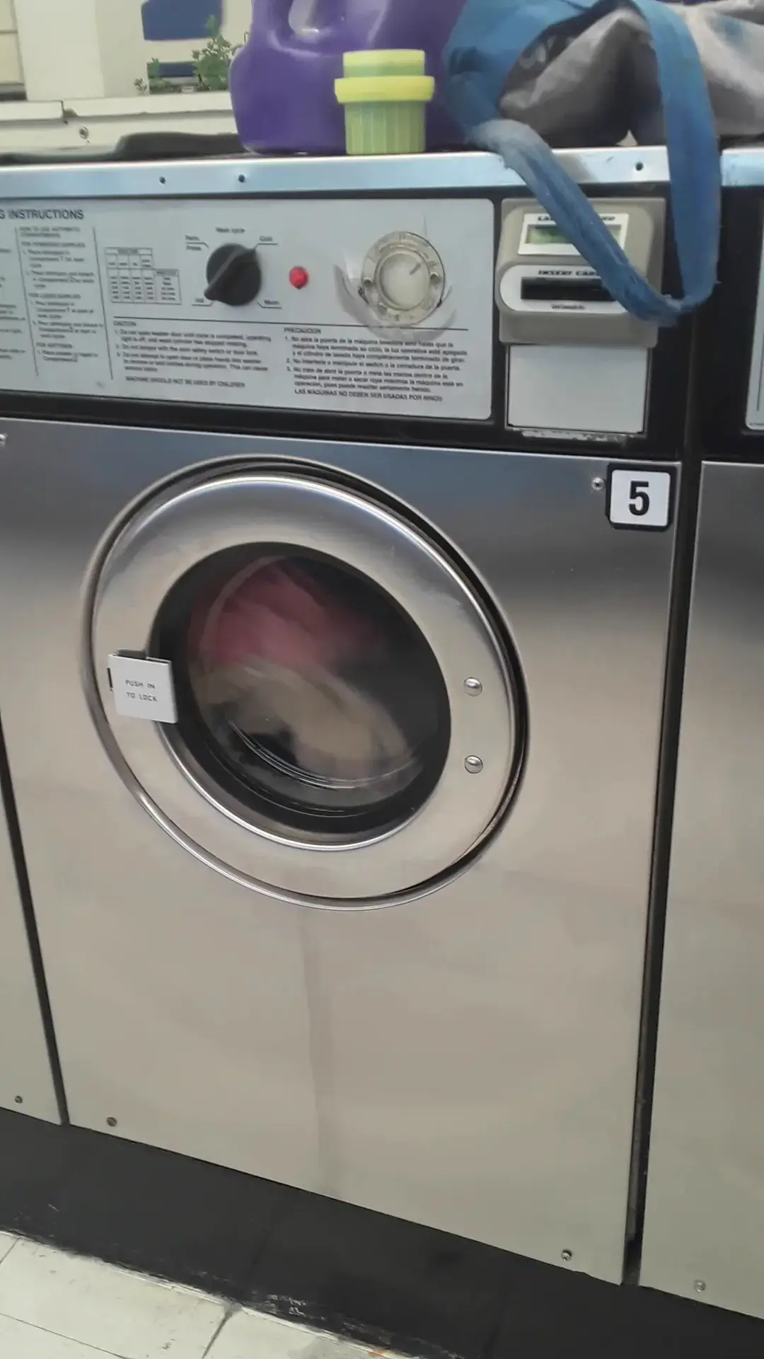 Soaps N Suds Laundromat - Image 4