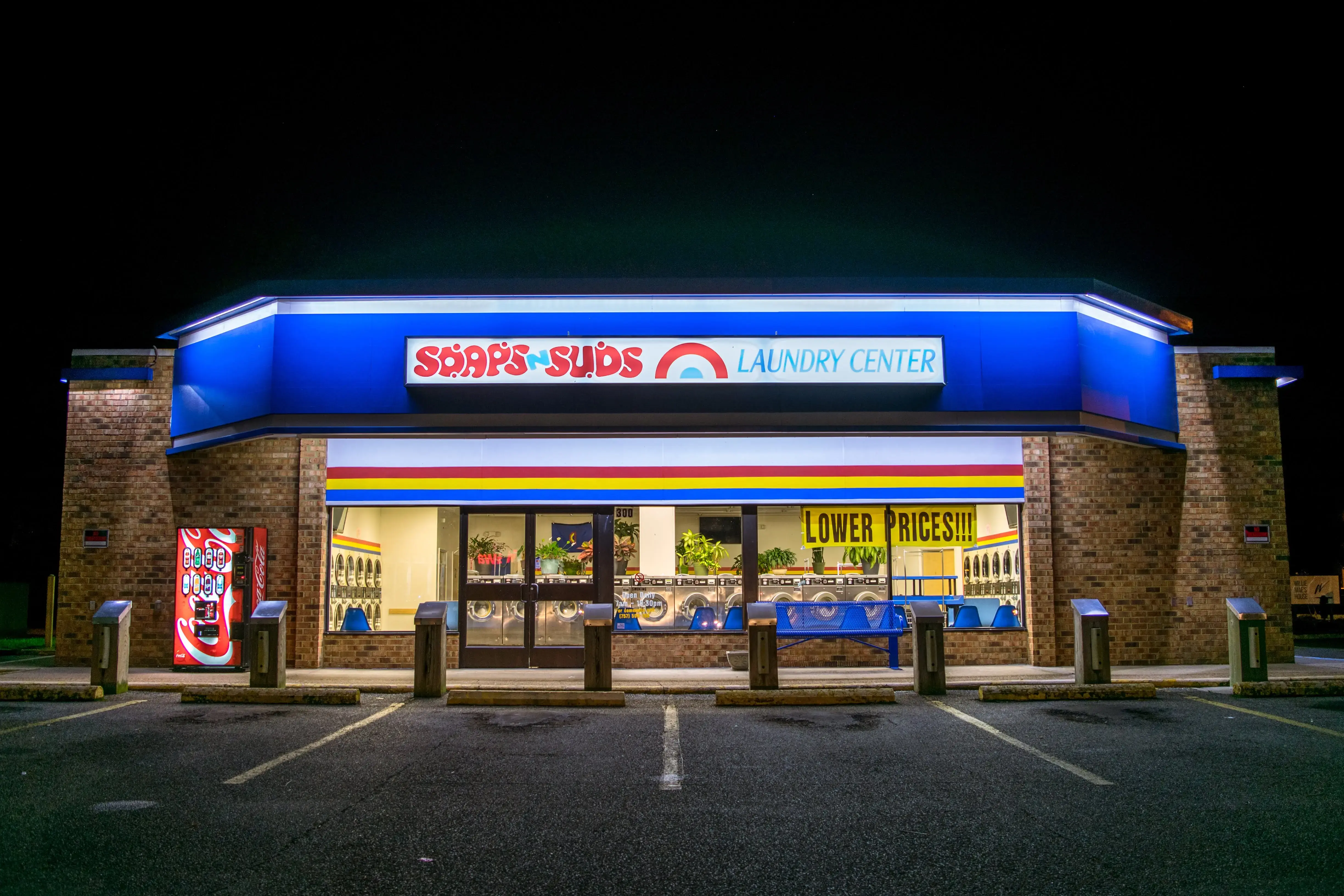Soaps N Suds Laundromat - Image 3