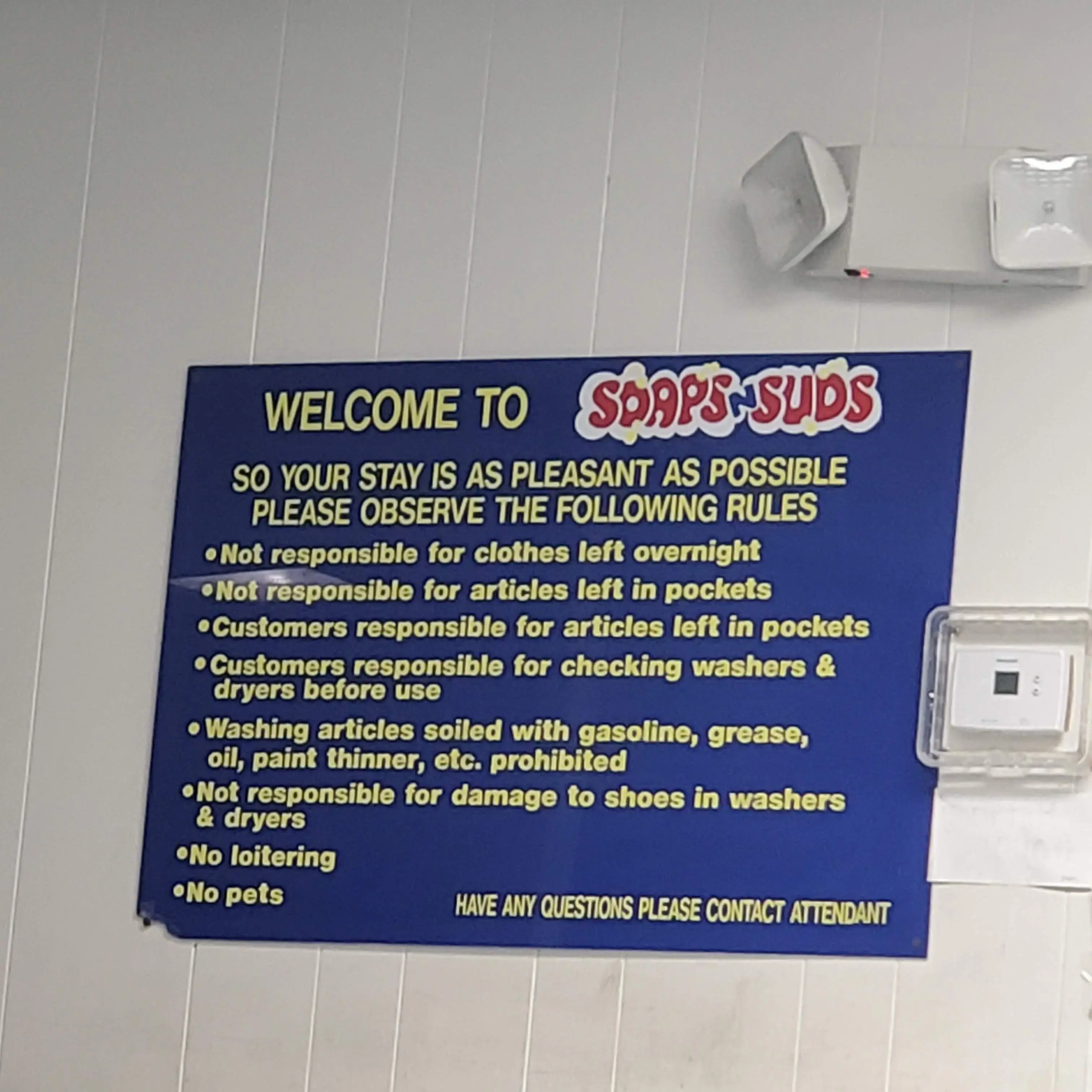 Soaps N Suds Laundromat thumbnail 8