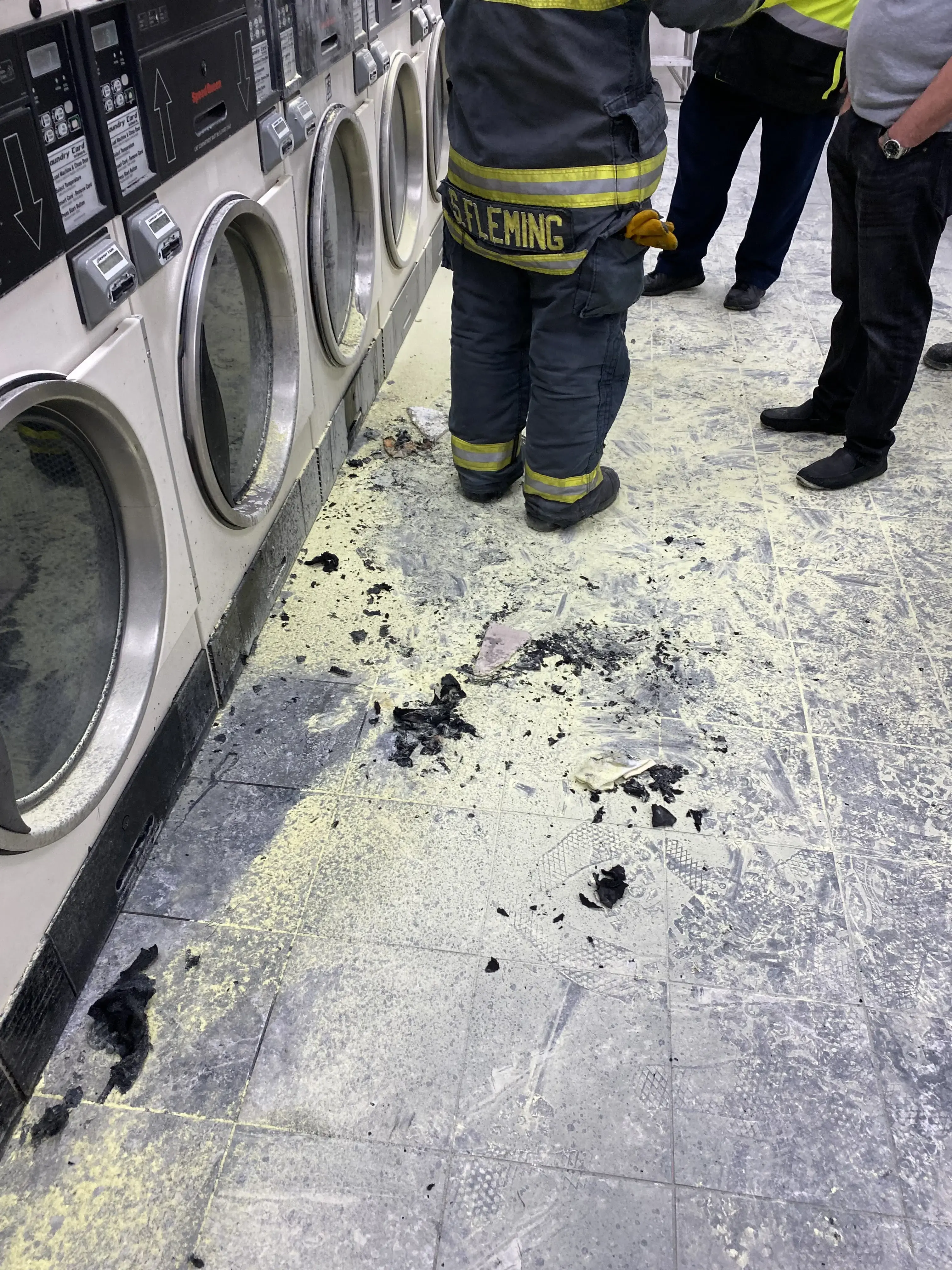 Soaps N Suds Laundromat - Image 3