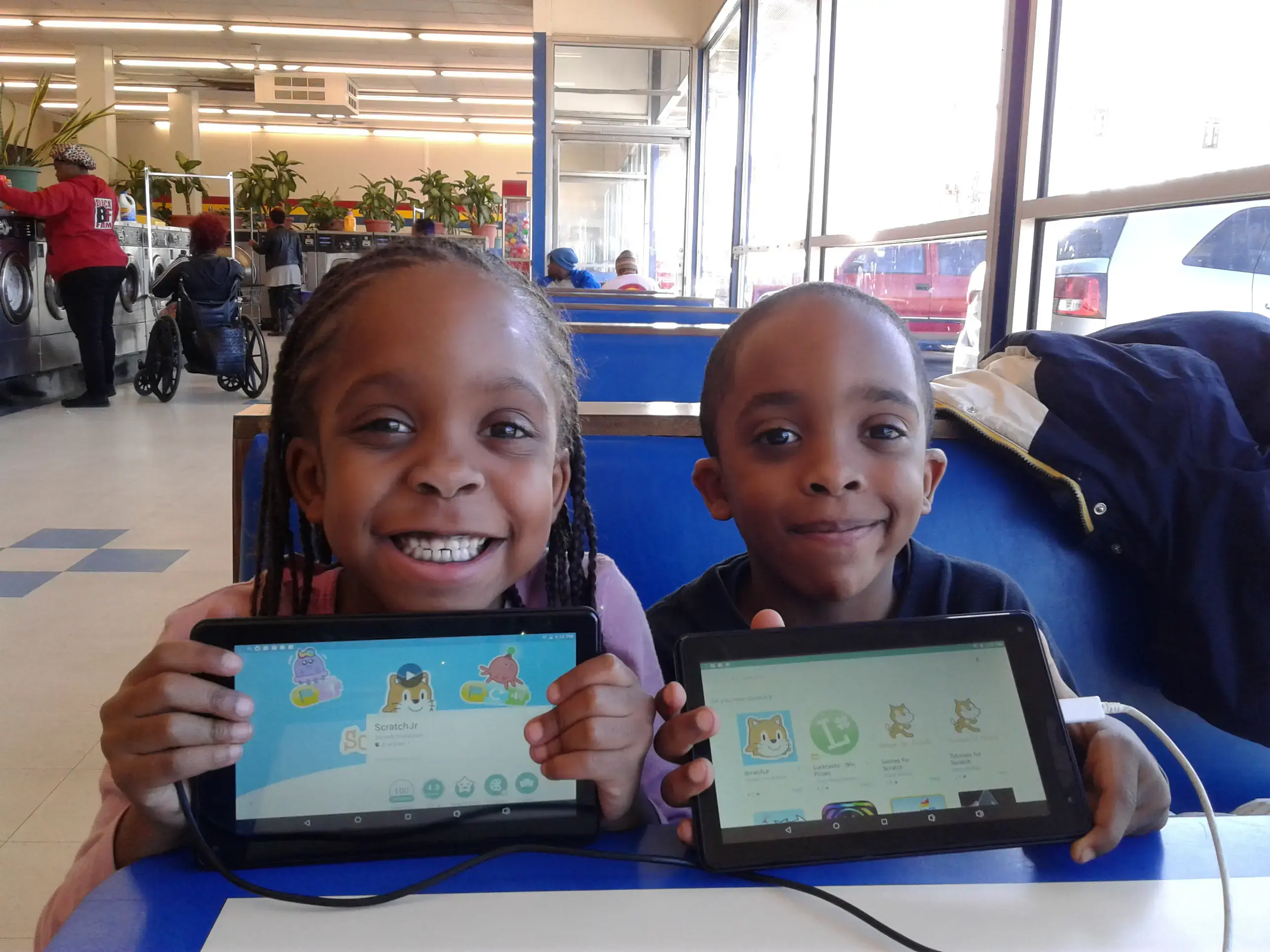 Soaps N Suds Laundromat - Image 8