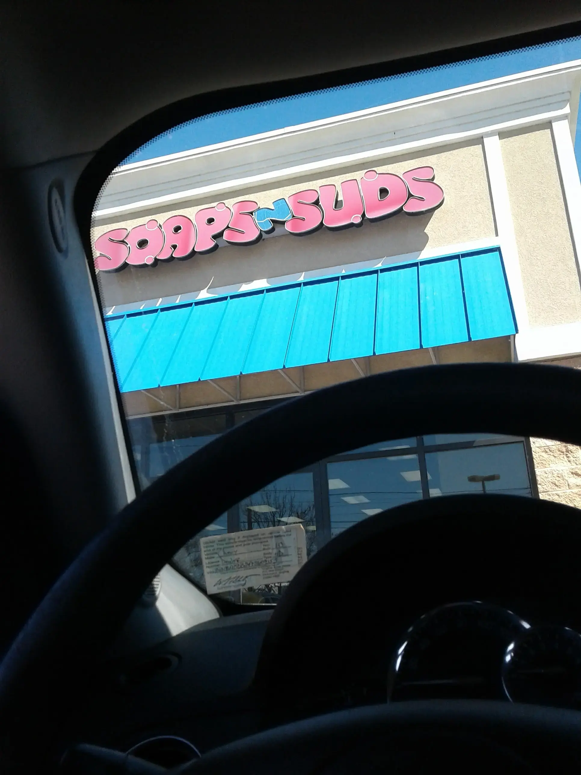 Soaps N Suds Laundromat - Image 7