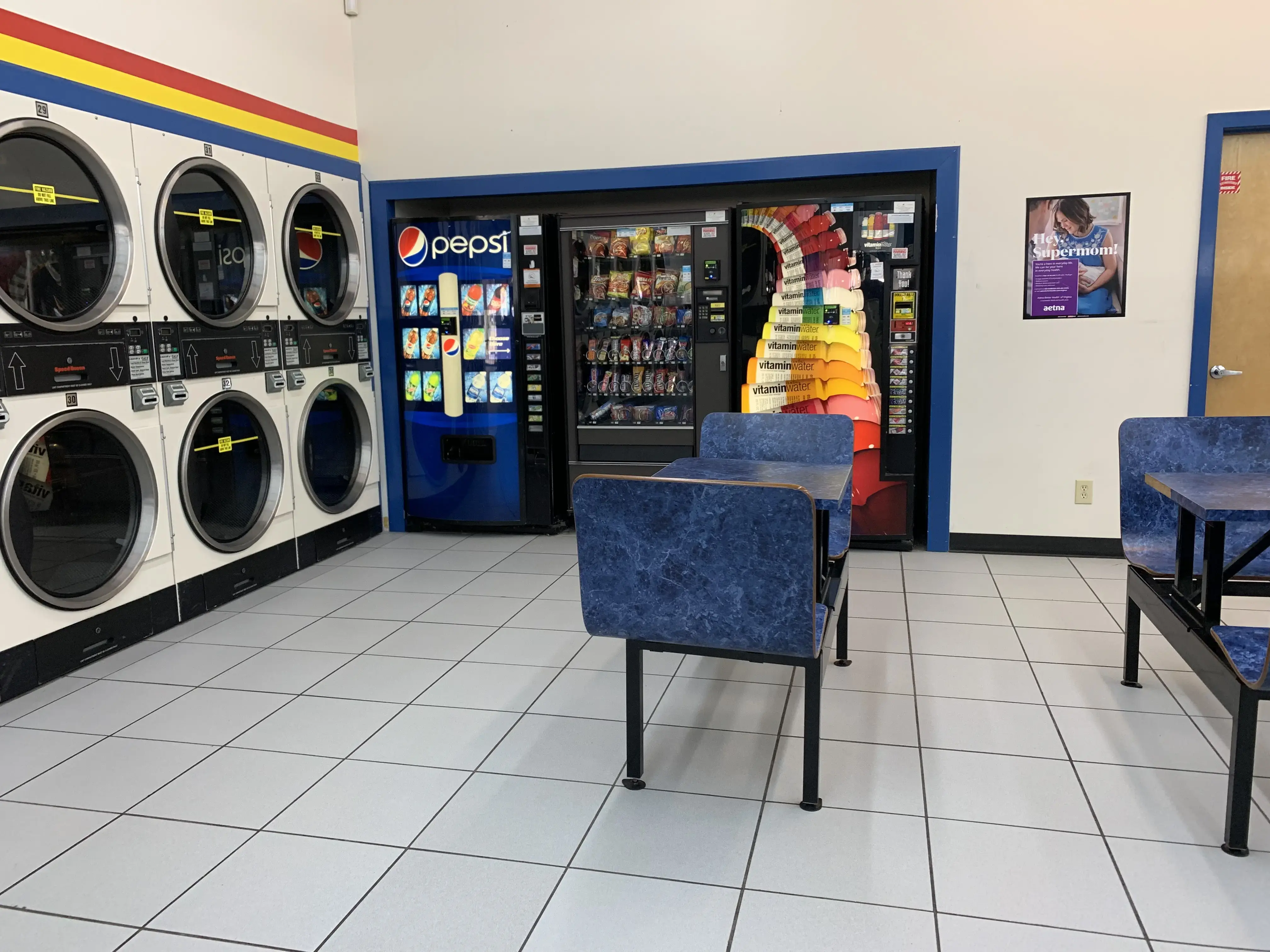 Soaps N Suds Laundromat thumbnail 3