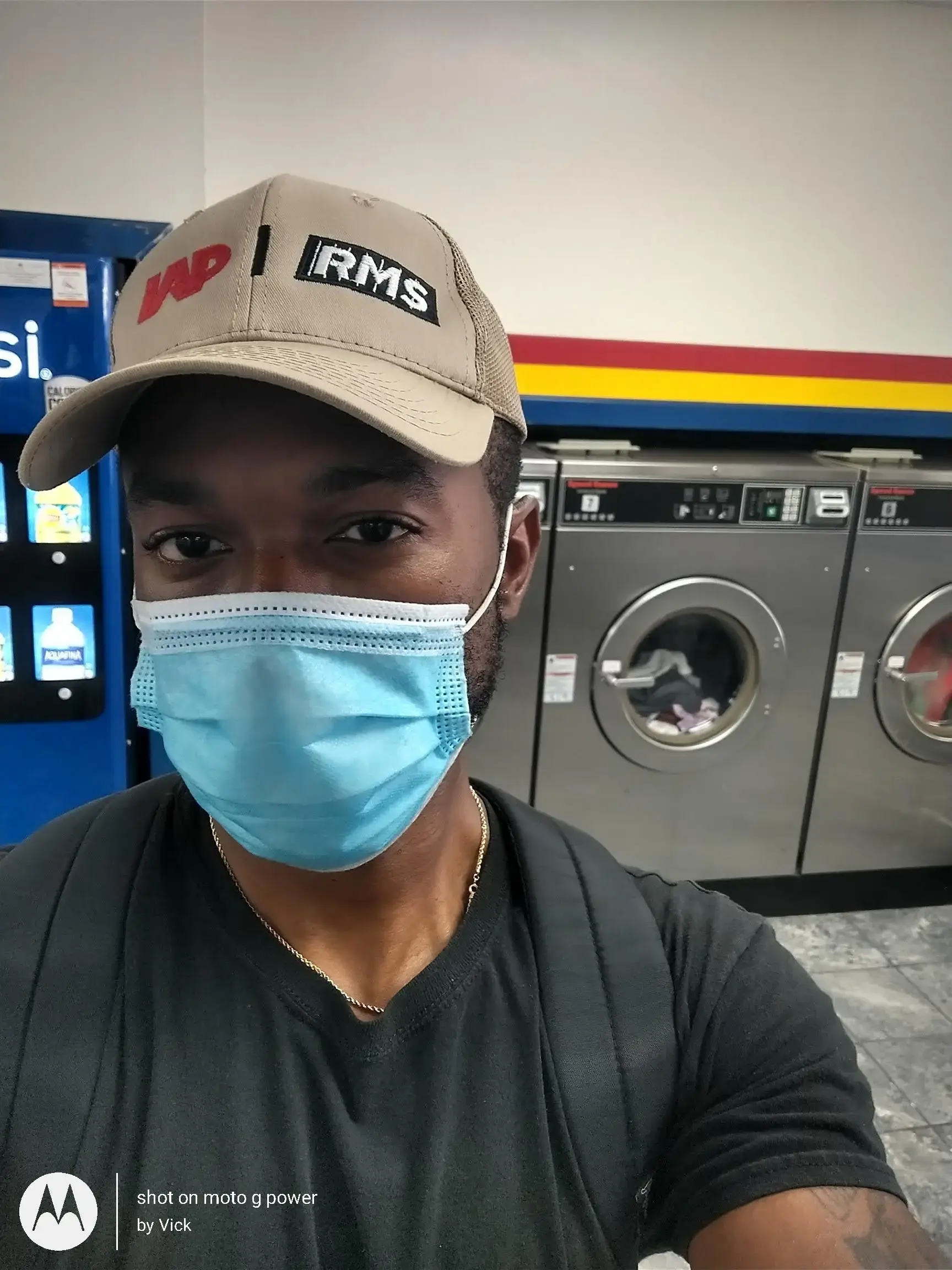 Soaps N Suds Laundromat thumbnail 15