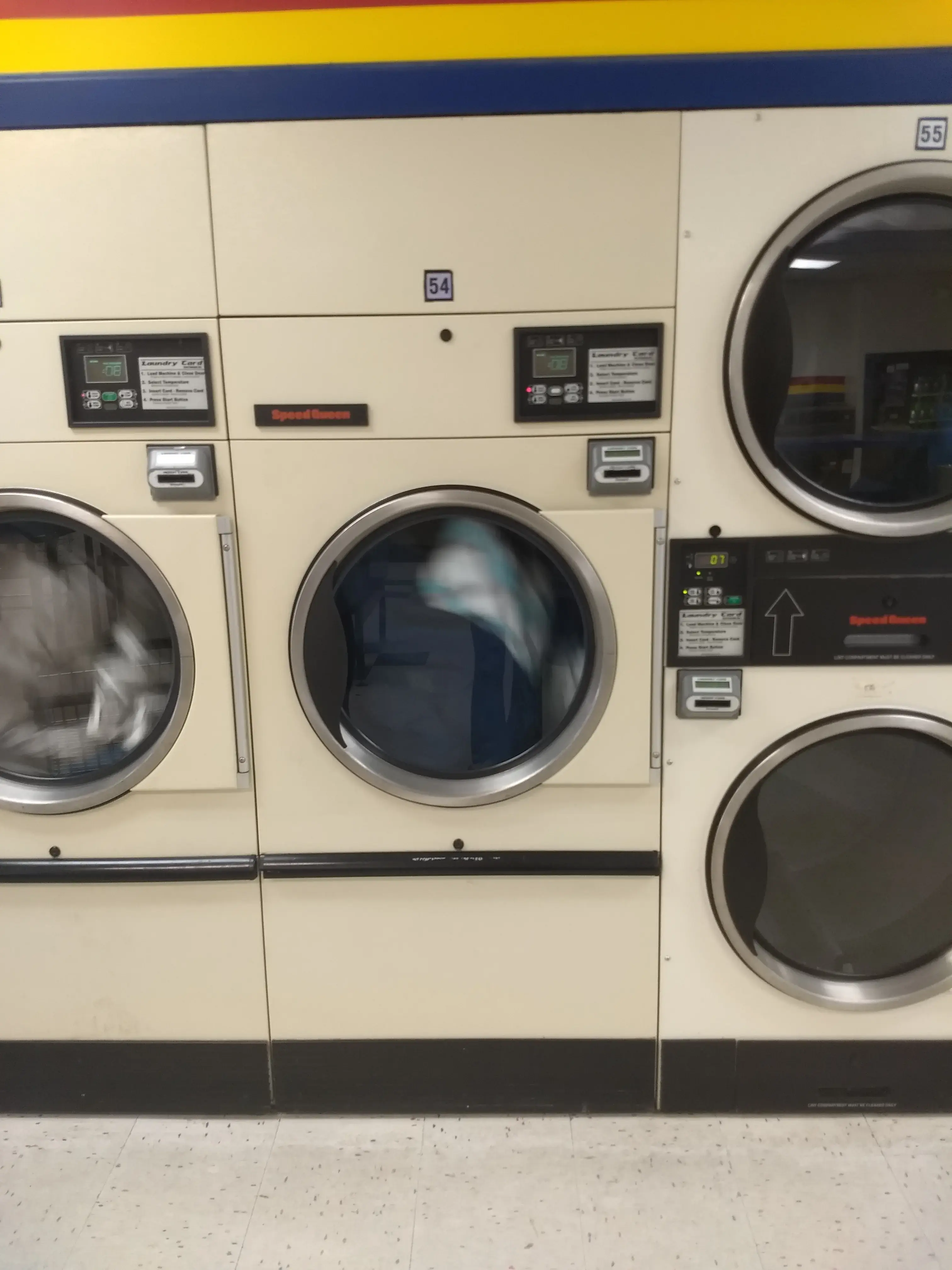 Soaps N Suds Laundromat thumbnail 4
