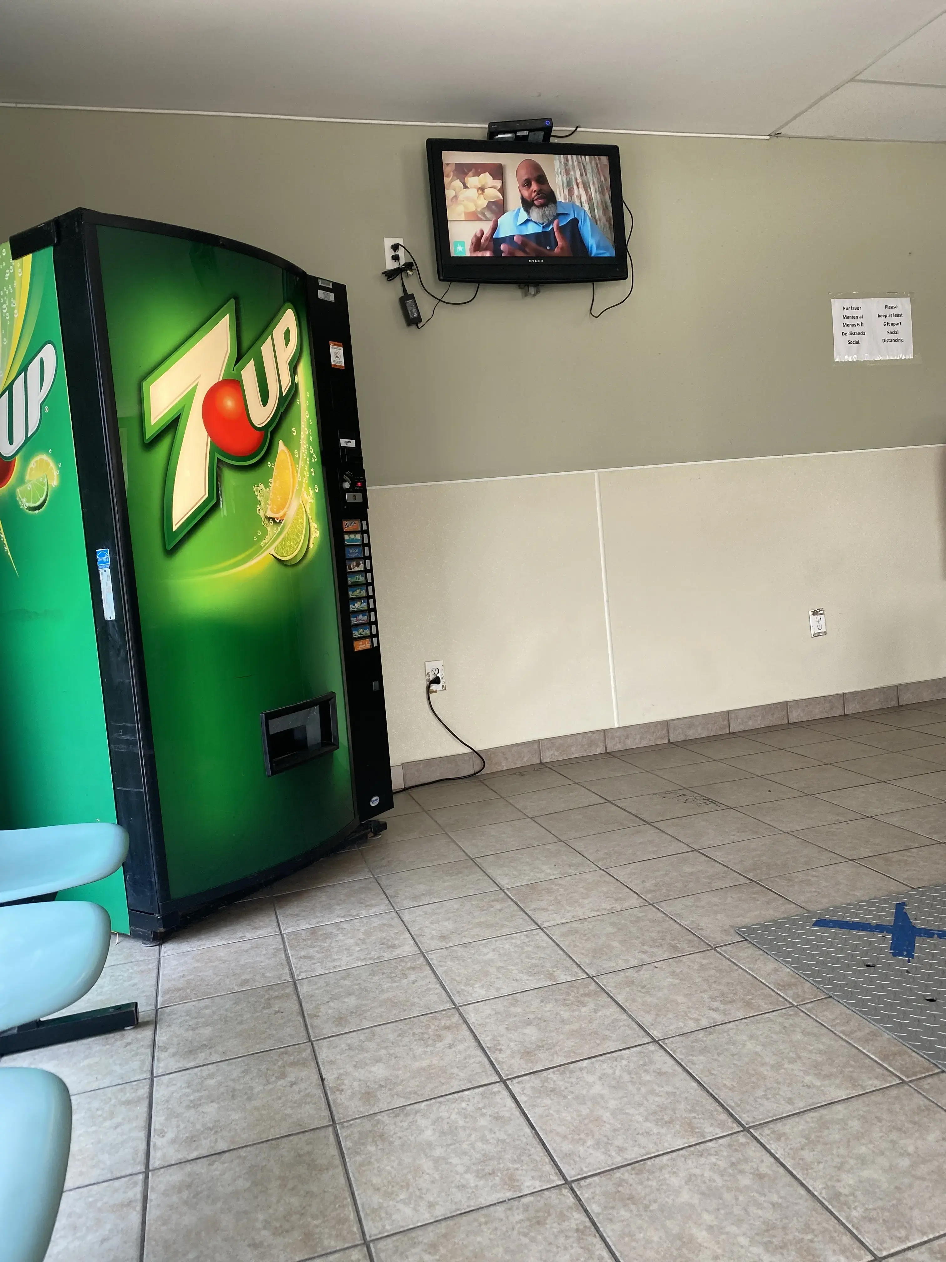 Soapy Bubbles Laundromat thumbnail 5