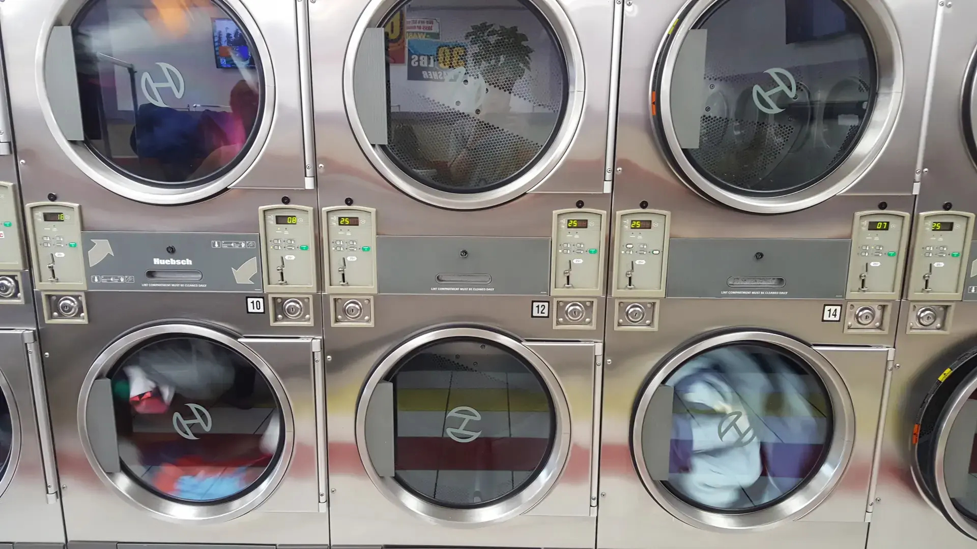 Soapy Lee Coin Laundry thumbnail 4
