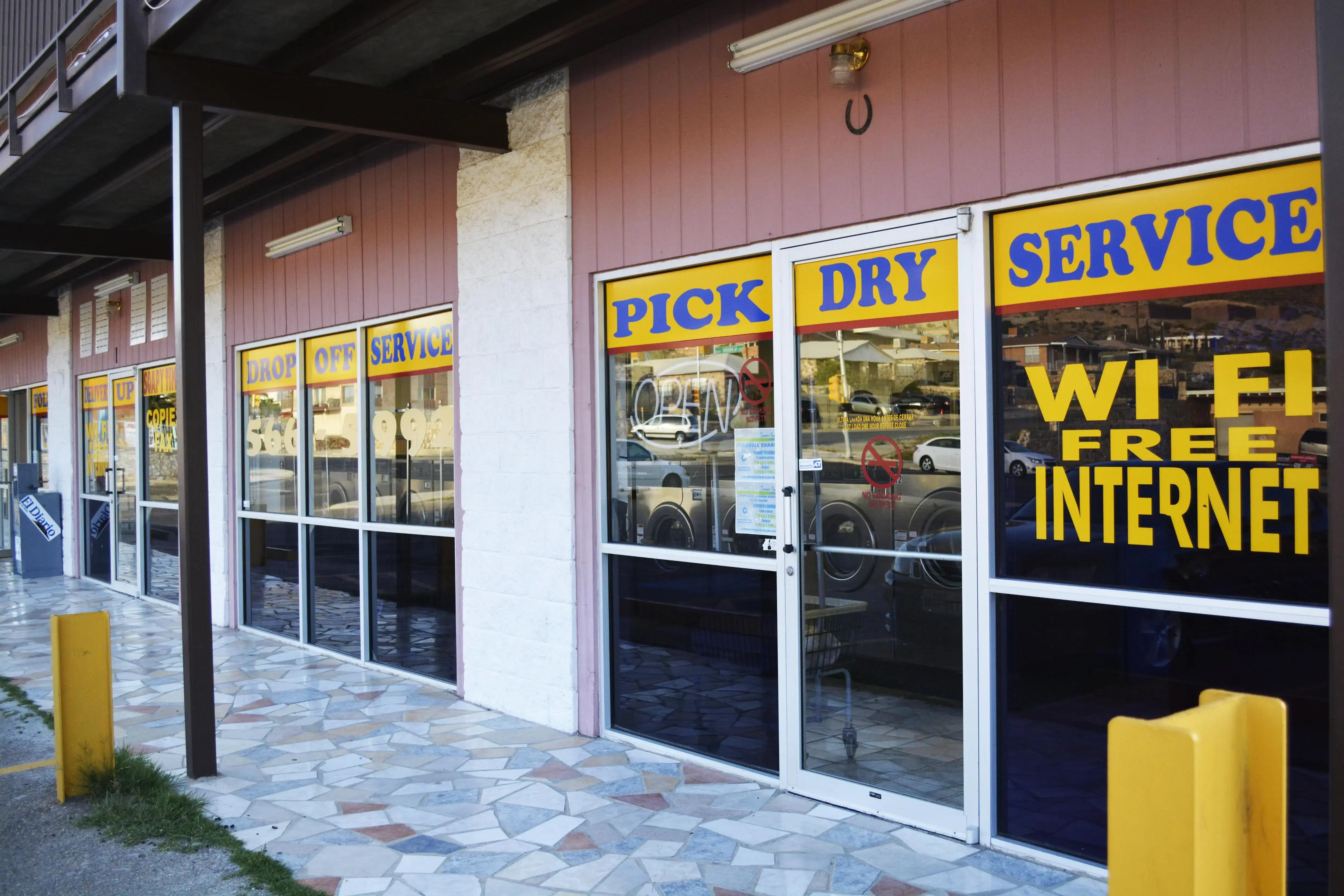 Soapy Times Coin Laundry - Image 2